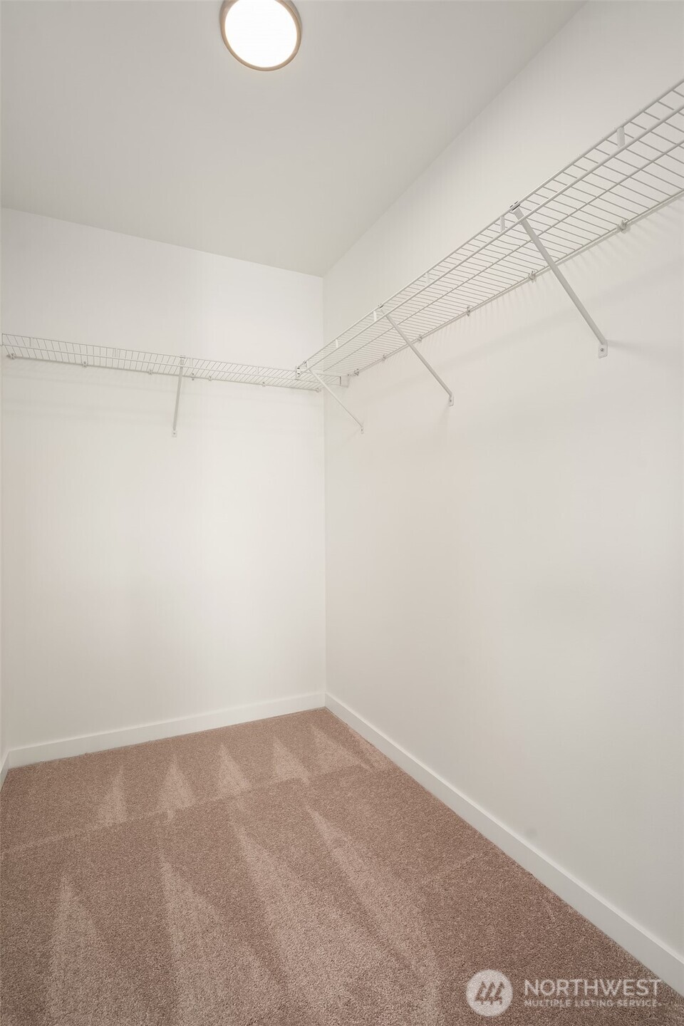 2401 E 16th Street Property Photo 21
