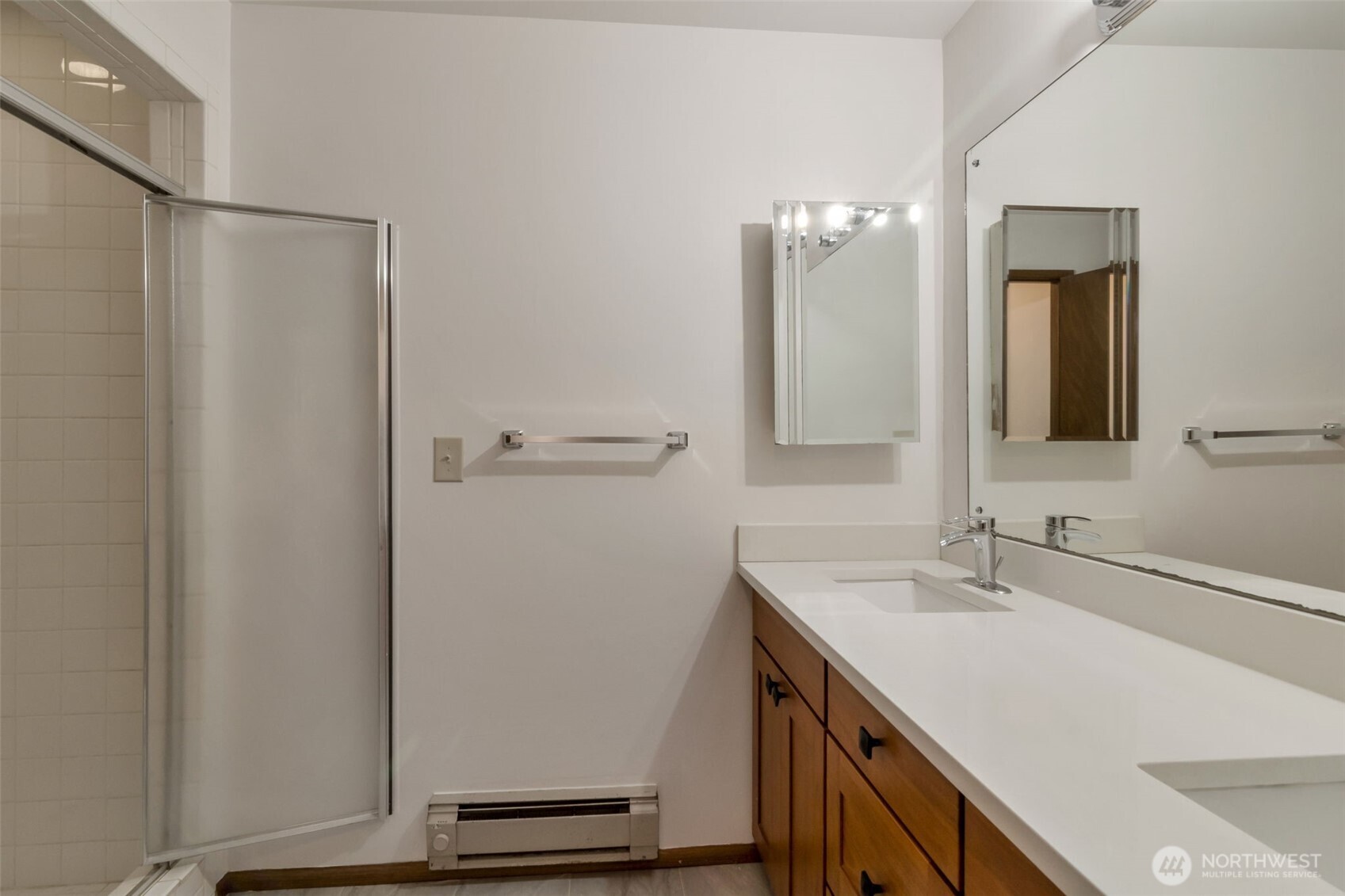17050 Northup Way 25 Property Photo 17