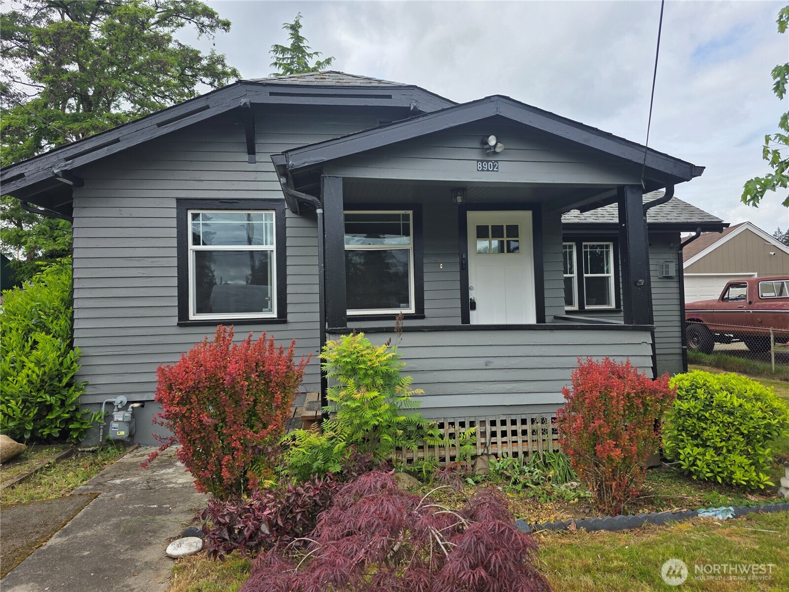 8902 Forest Road Property Photo 1