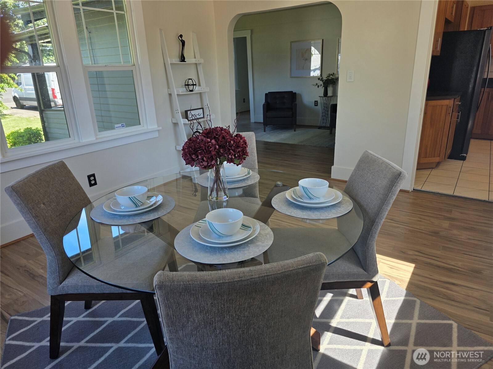 8902 Forest Road Property Photo 5