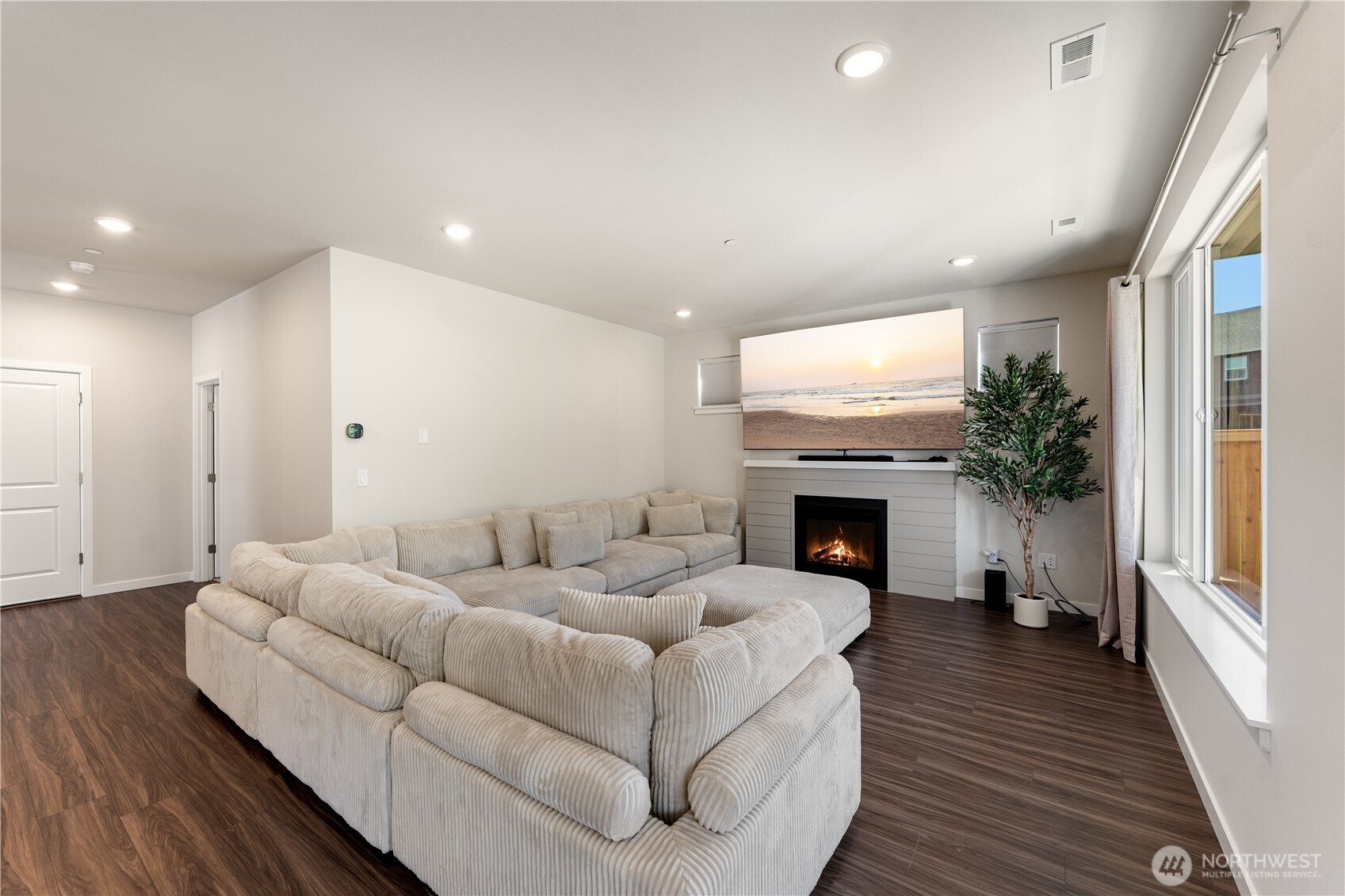 17920 139th Place Property Photo 8