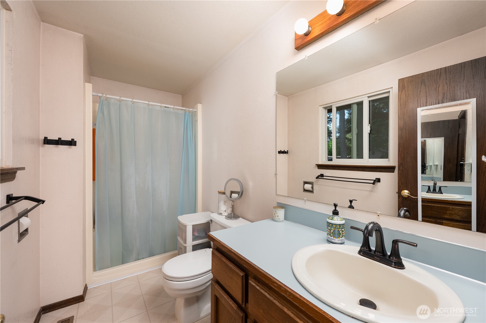 22504 121st Street Property Photo 13