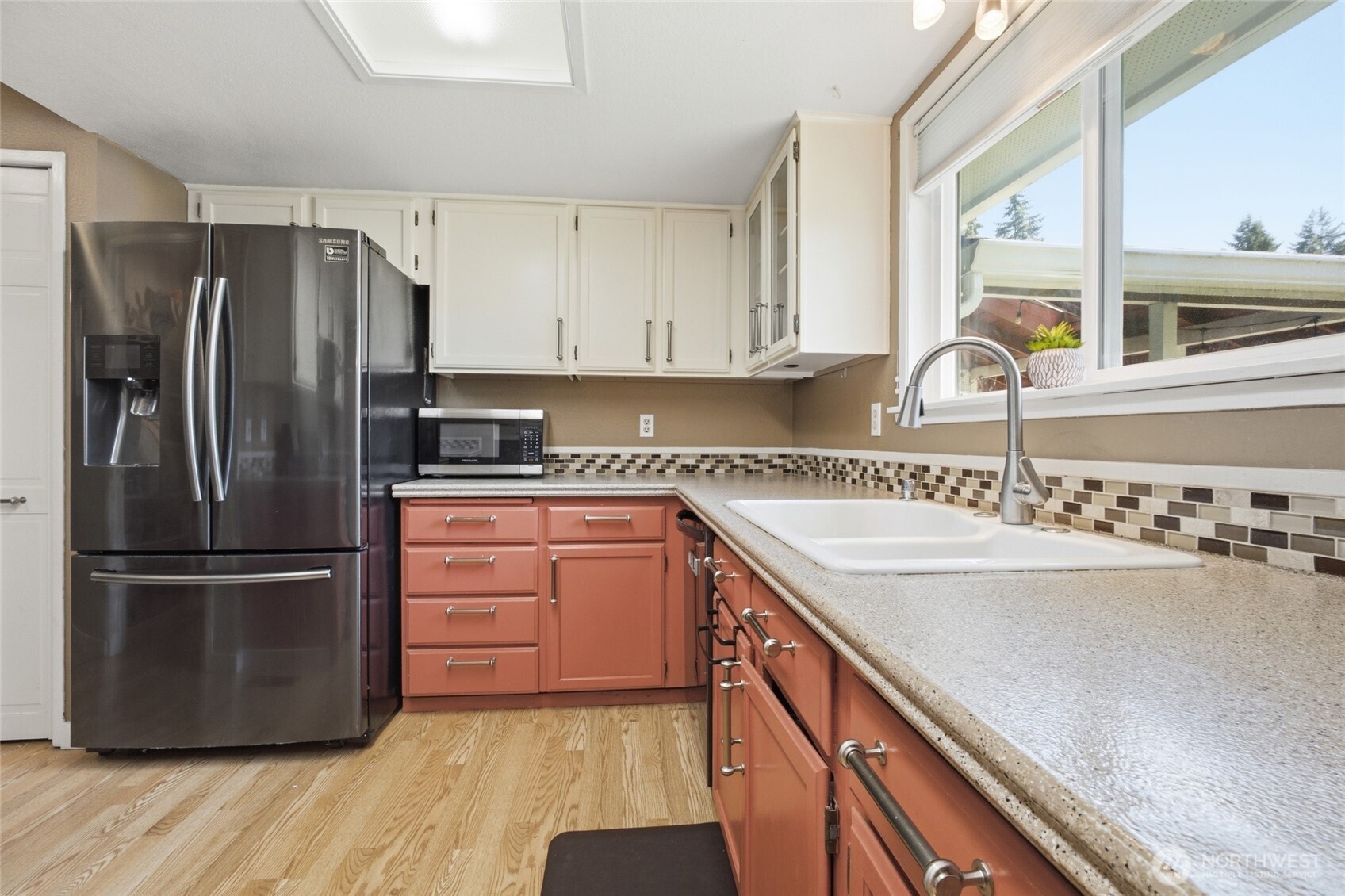 2731 Summerhill Court Property Photo 10