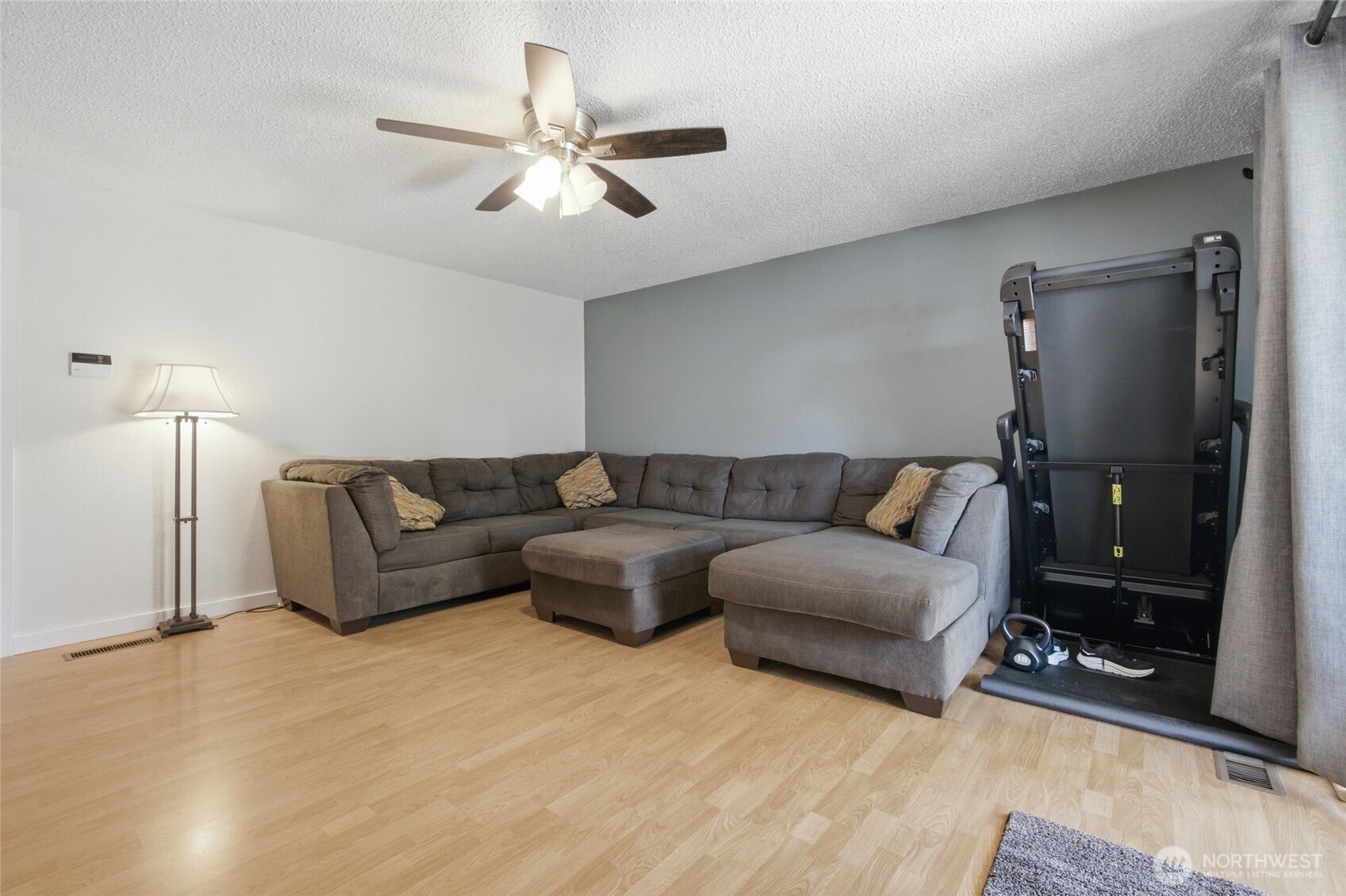 2731 Summerhill Court Property Photo 11