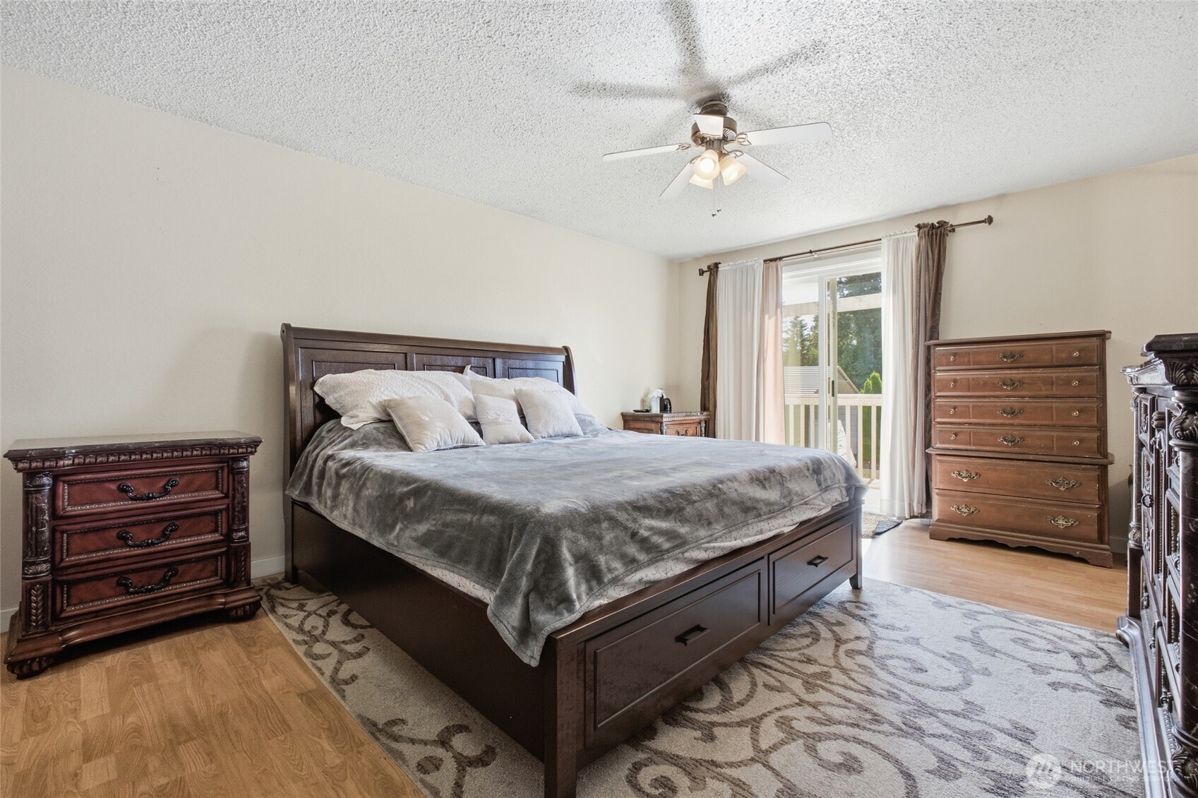 2731 Summerhill Court Property Photo 15