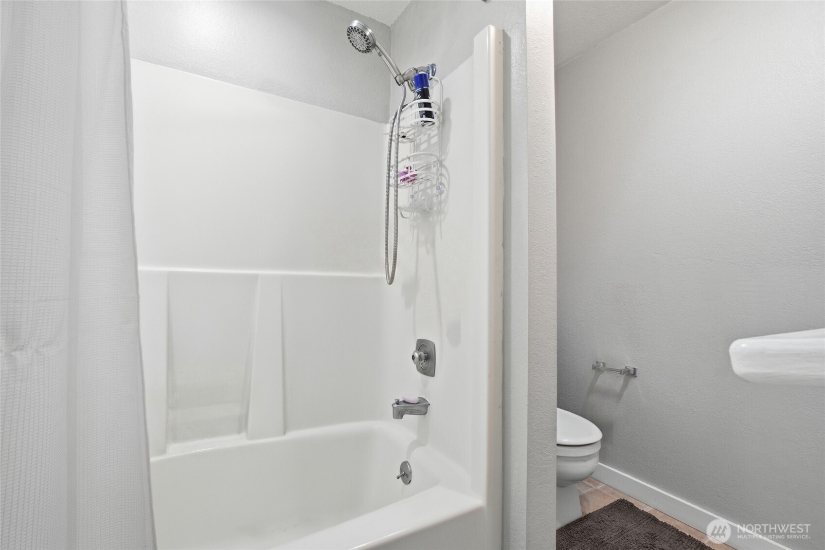 2731 Summerhill Court Property Photo 16