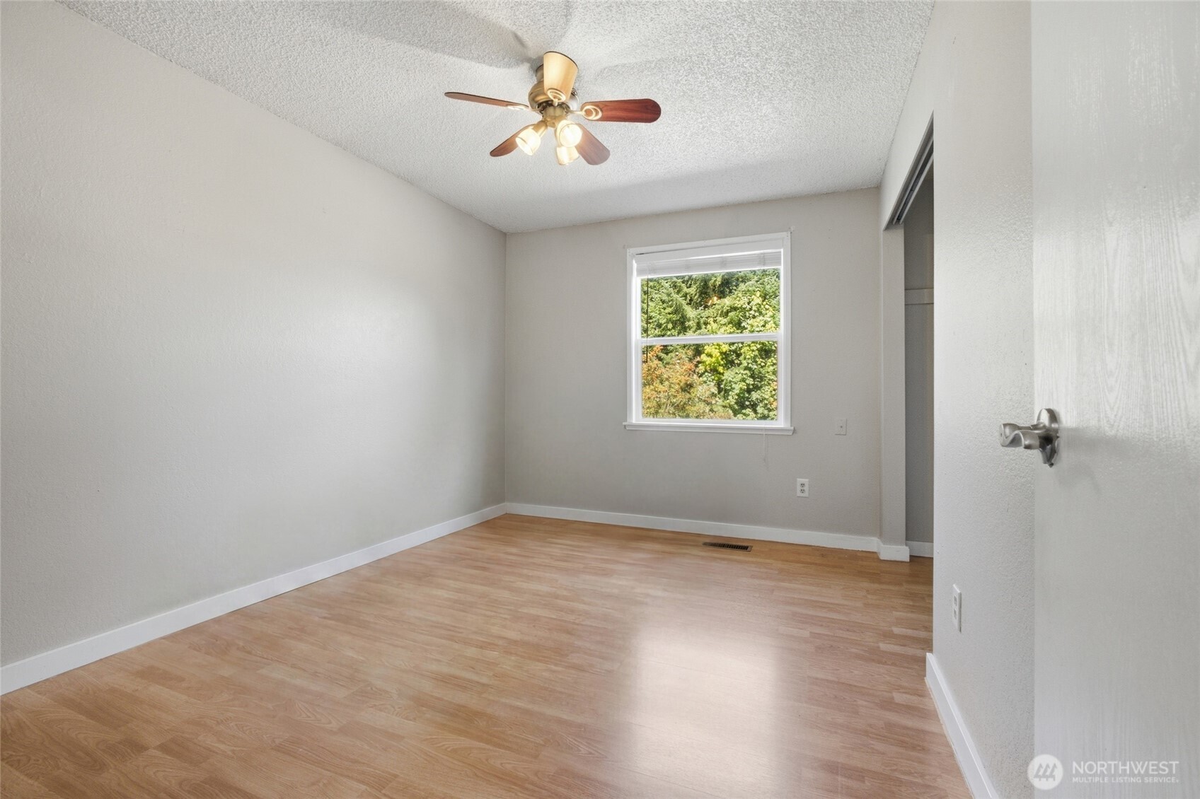 2731 Summerhill Court Property Photo 20