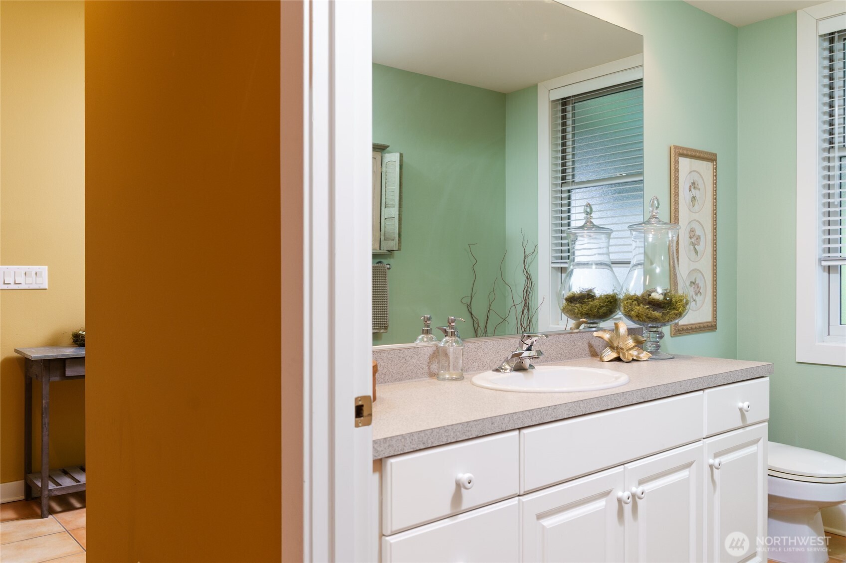 1608 Georgia Place Property Photo 17
