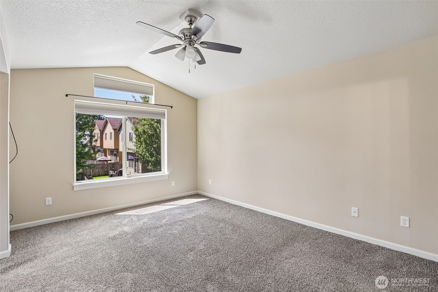 146 Nw 76th Street Property Photo 15