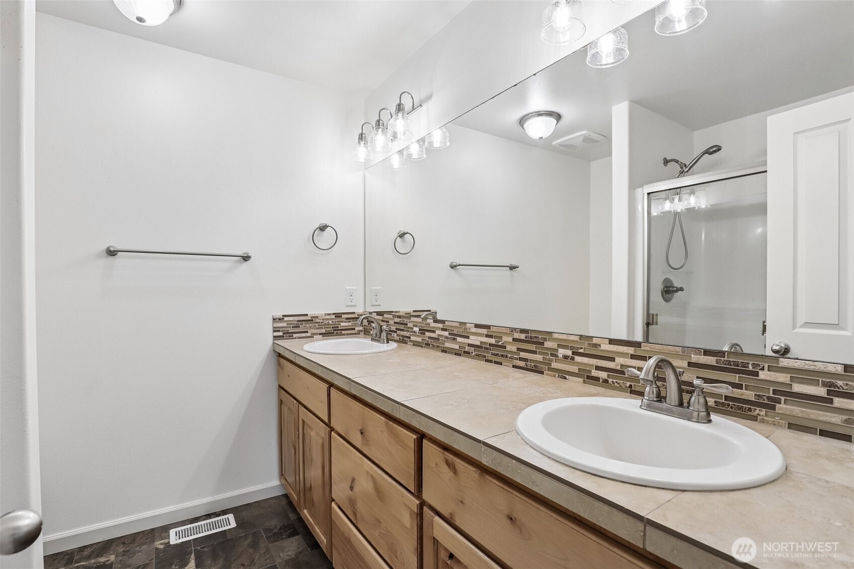 146 Nw 76th Street Property Photo 20