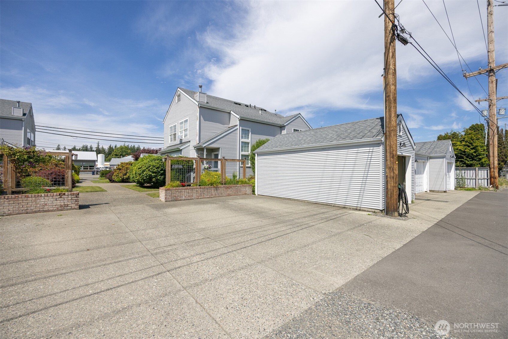 126 E Grover Street 5 Property Photo 35