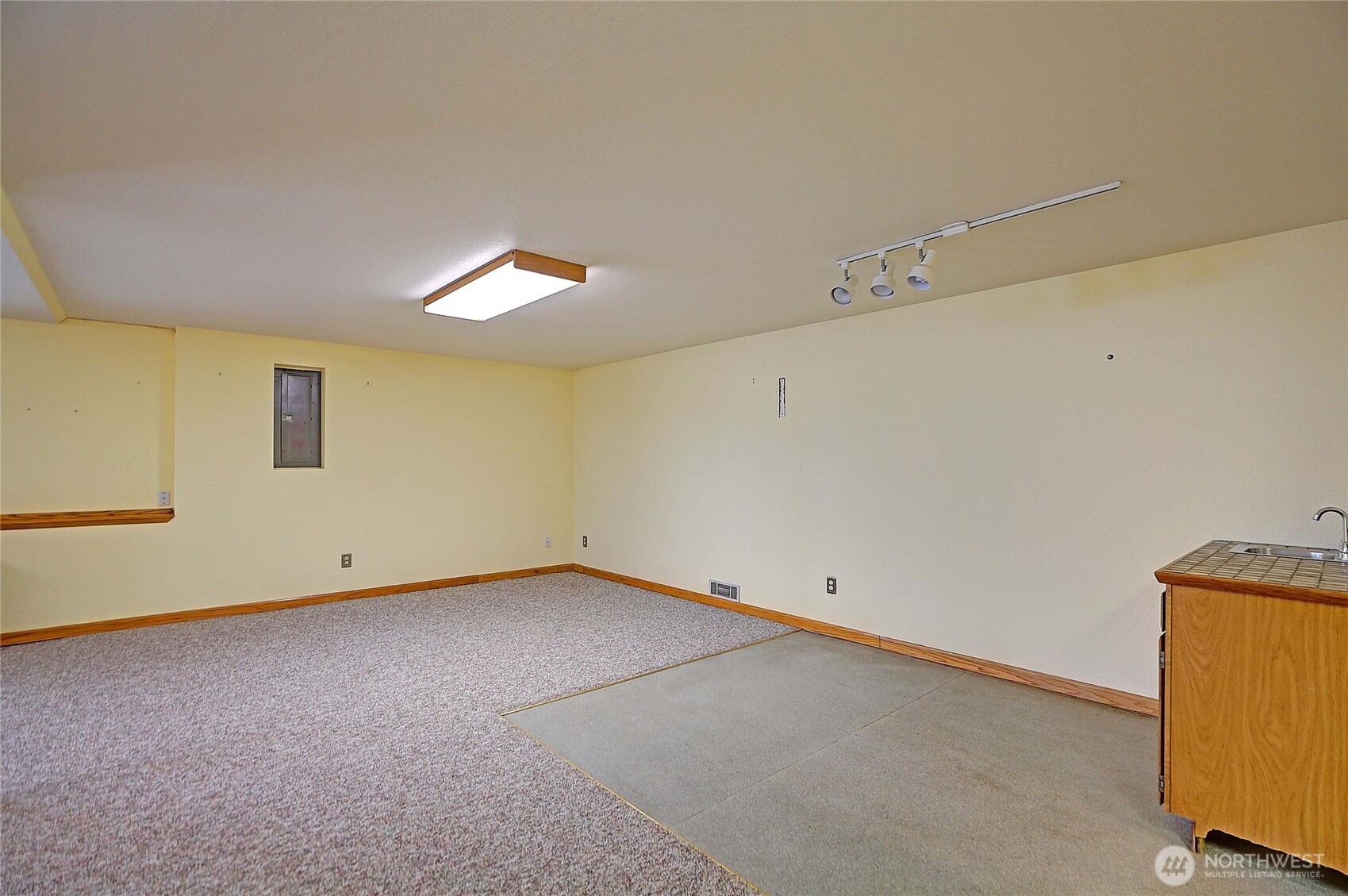 2891 Viewmont Place Property Photo 21