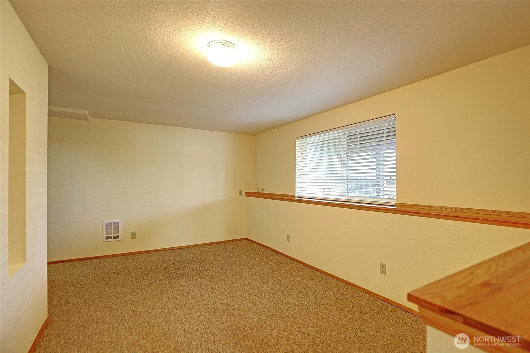 2891 Viewmont Place Property Photo 22