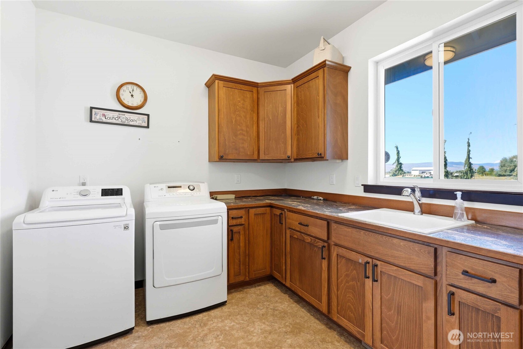 60 Trinity Lane Property Photo 30