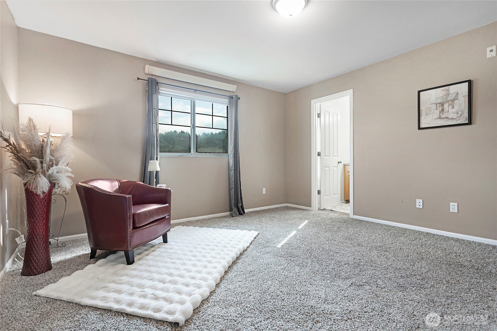 351 Tremont Avenue 102 Property Photo 22