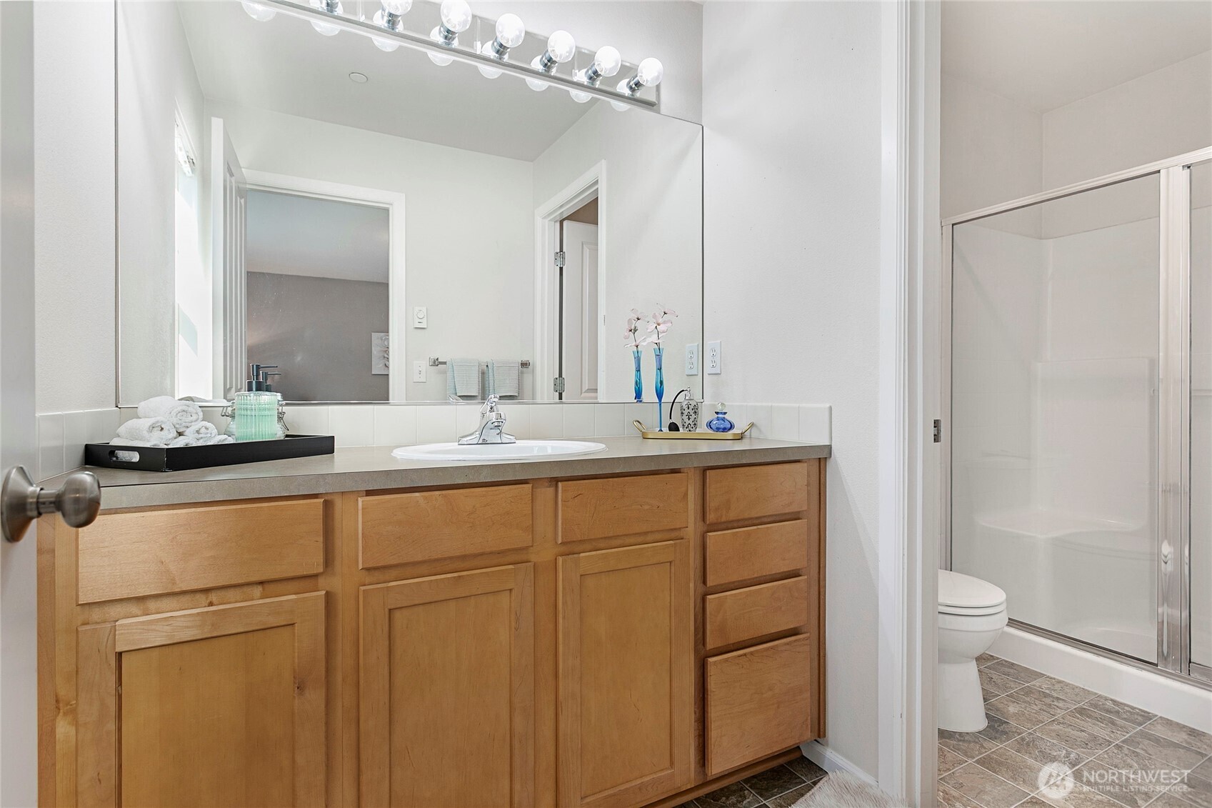 351 Tremont Avenue 102 Property Photo 23