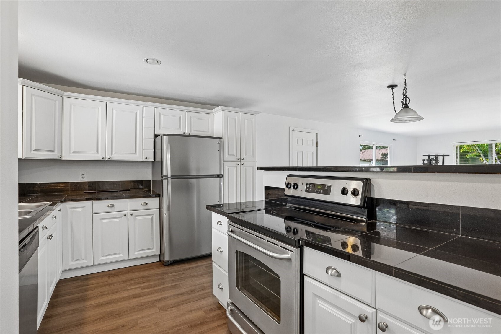 1711 7th Avenue Property Photo 6