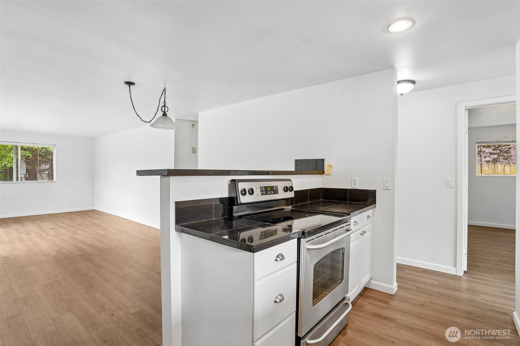1711 7th Avenue Property Photo 9
