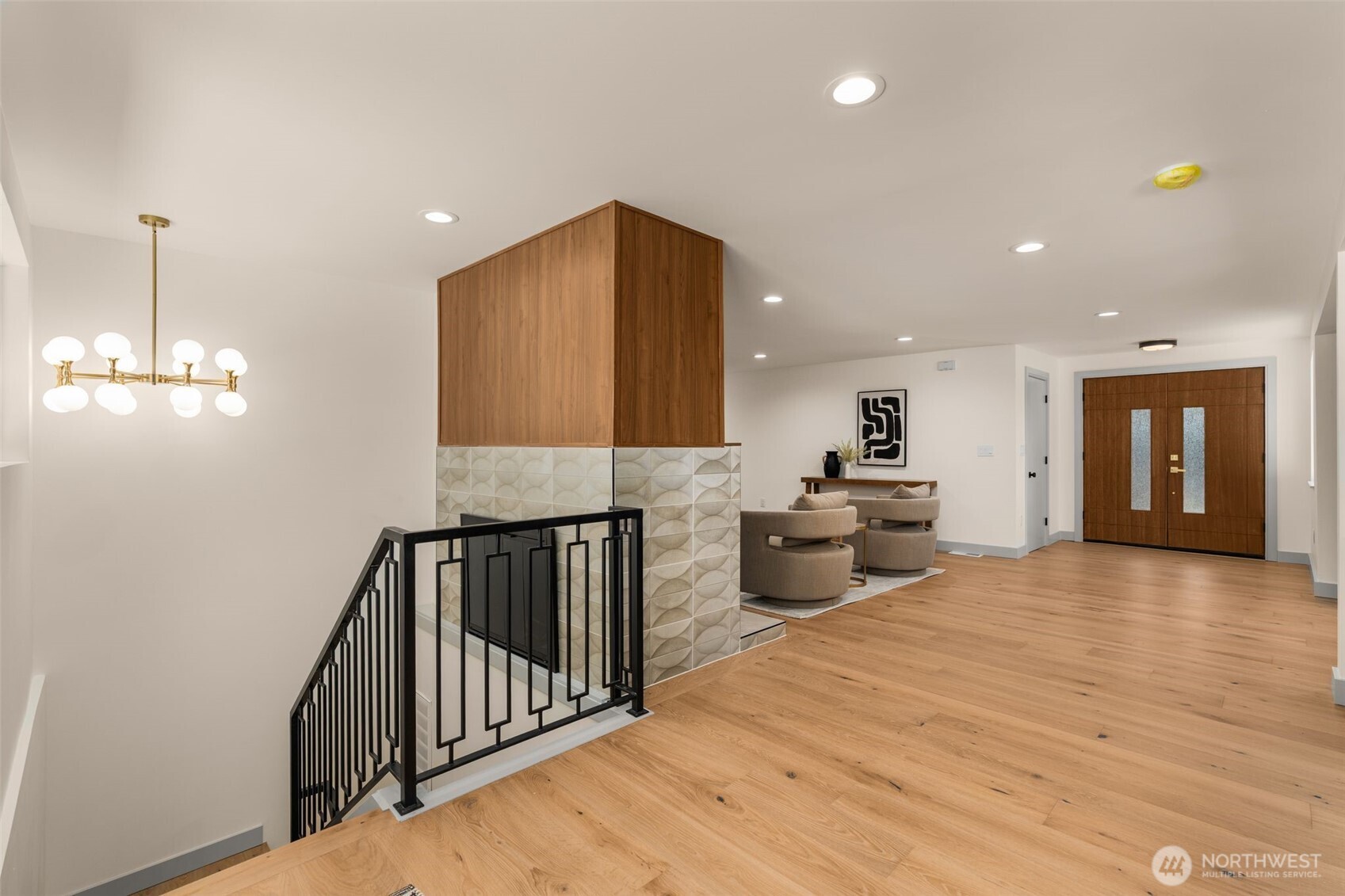 13237 8th Avenue Property Photo 9