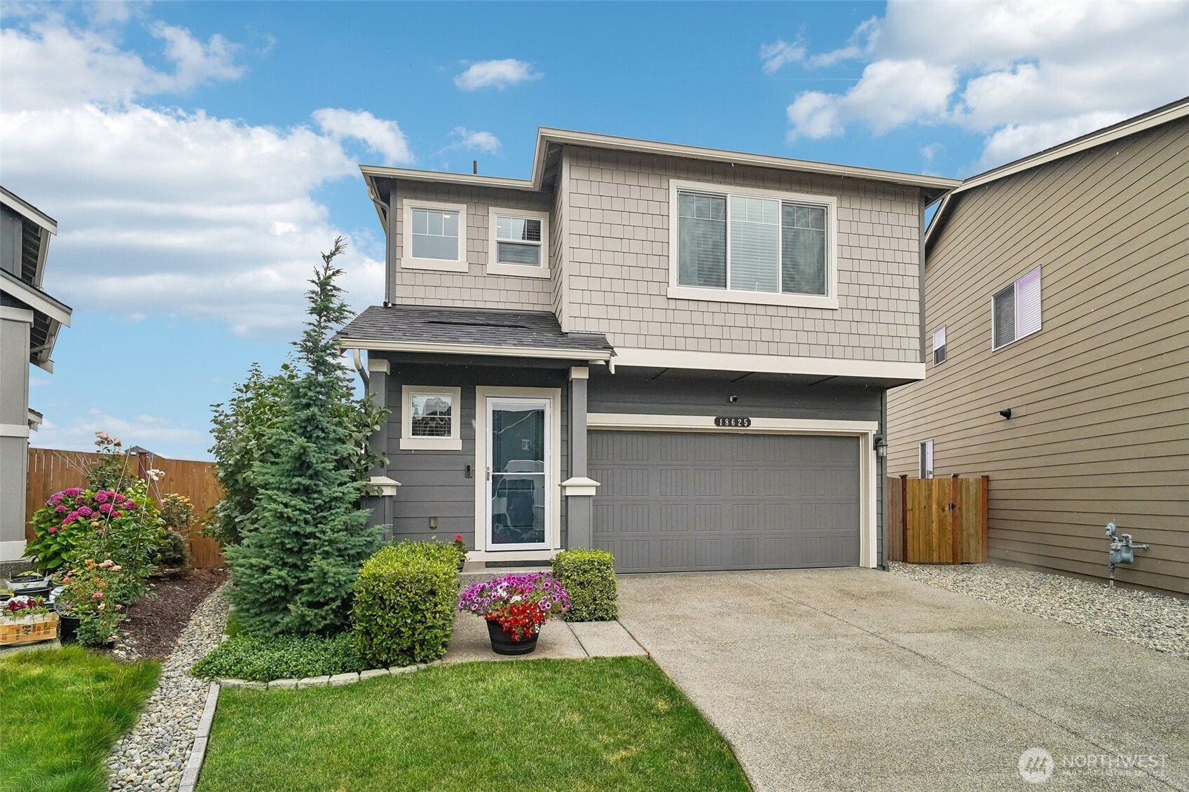 18625 108th Avenue Property Photo 1