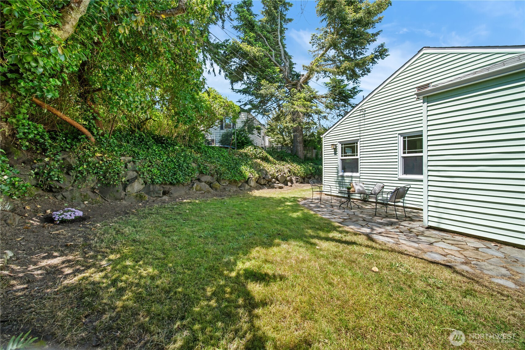 8221 23rd Avenue Property Photo 23
