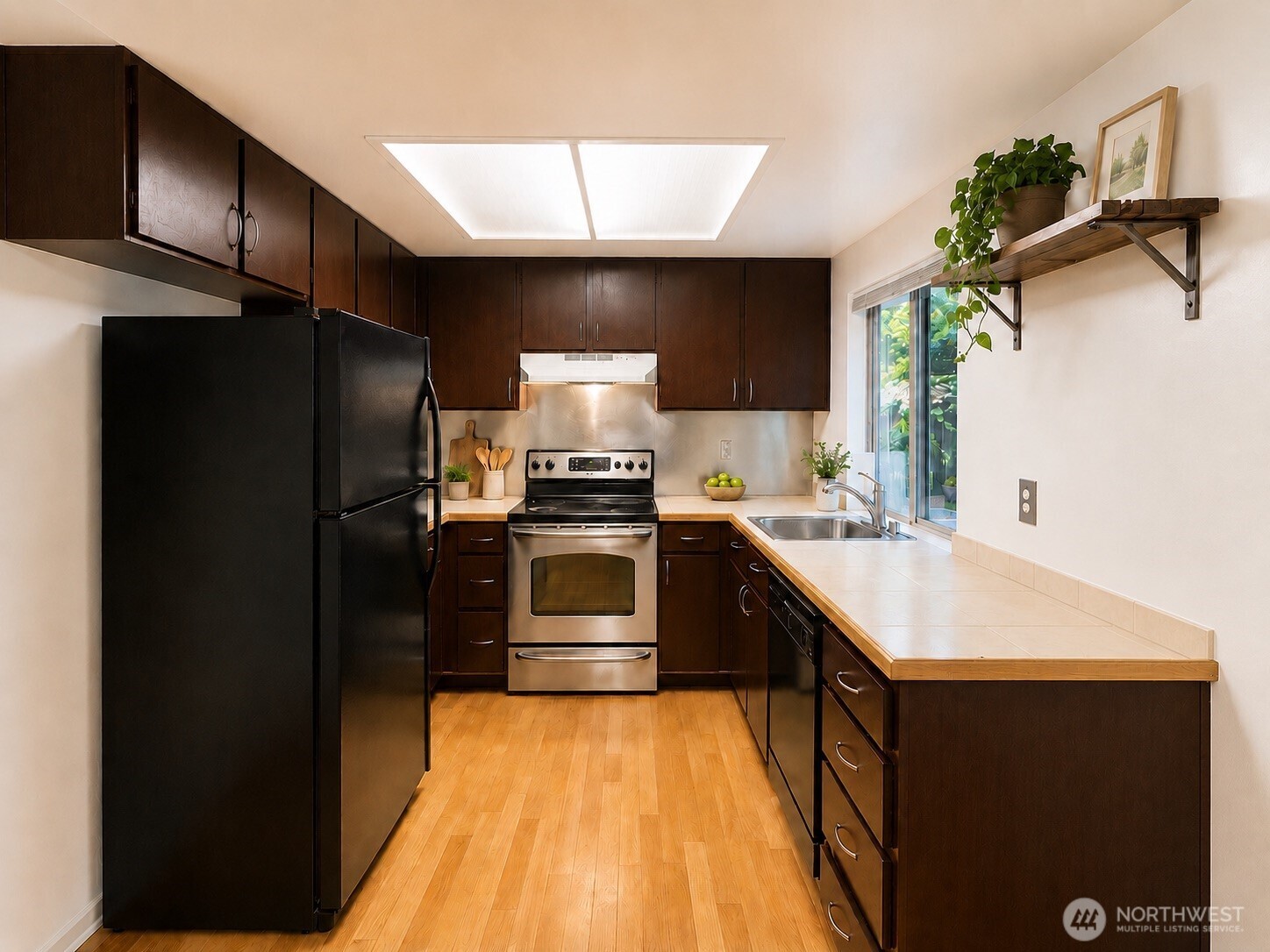 14037 108th Avenue Property Photo 6