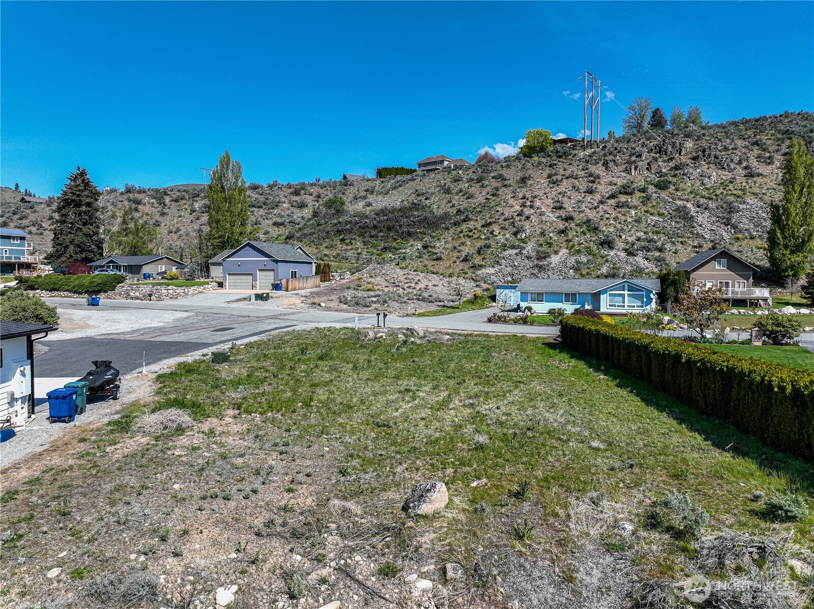212 Stehekin Way Property Photo 9