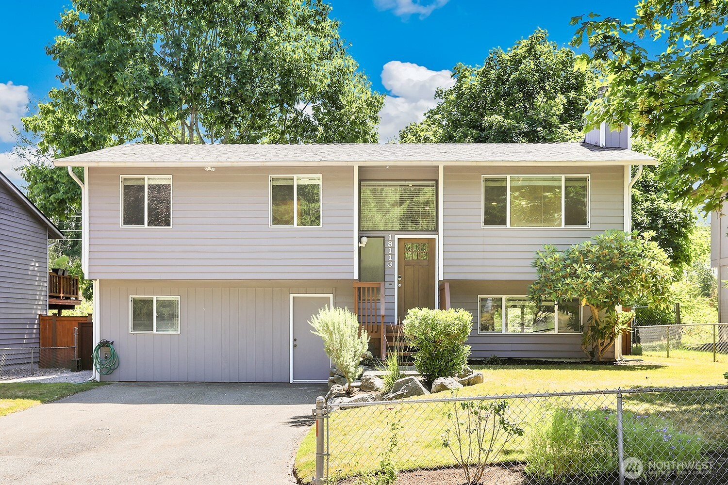 18113 20th Drive Property Photo 1