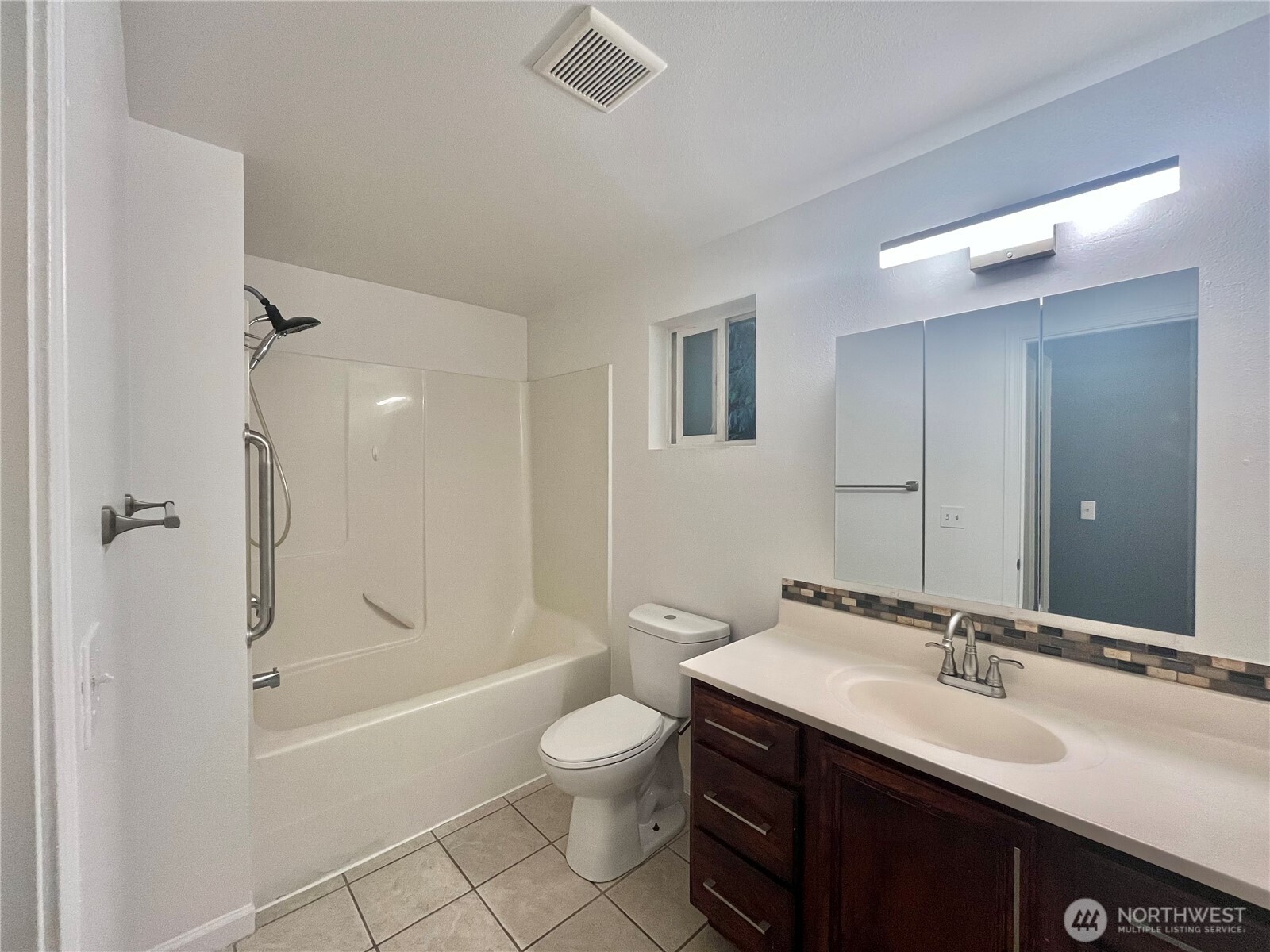 10453 1st Avenue Property Photo 15