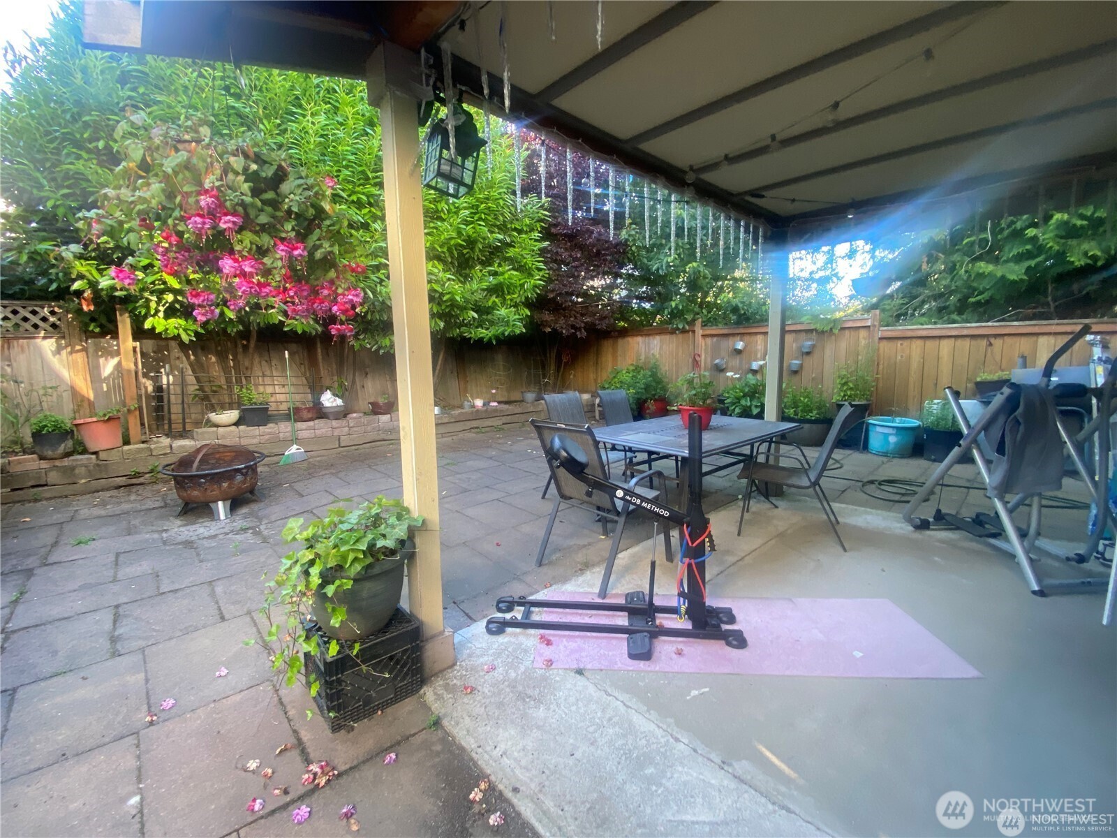 10453 1st Avenue Property Photo 33