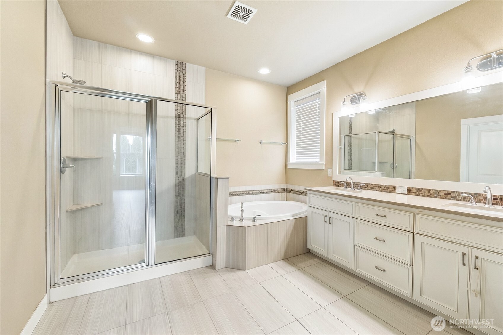 18316 134th Street Property Photo 10