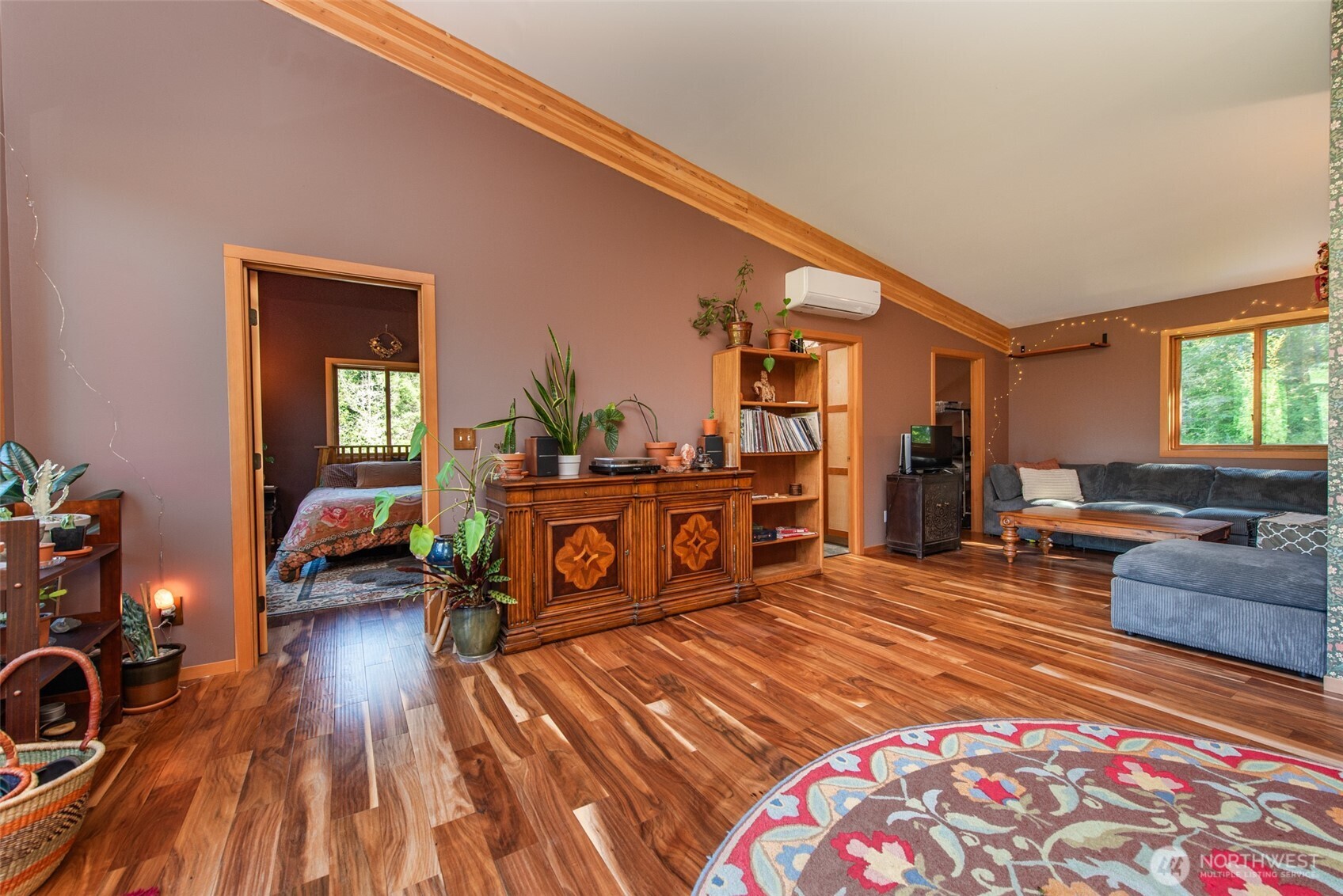 1833 Eaglemount Road Property Photo 13
