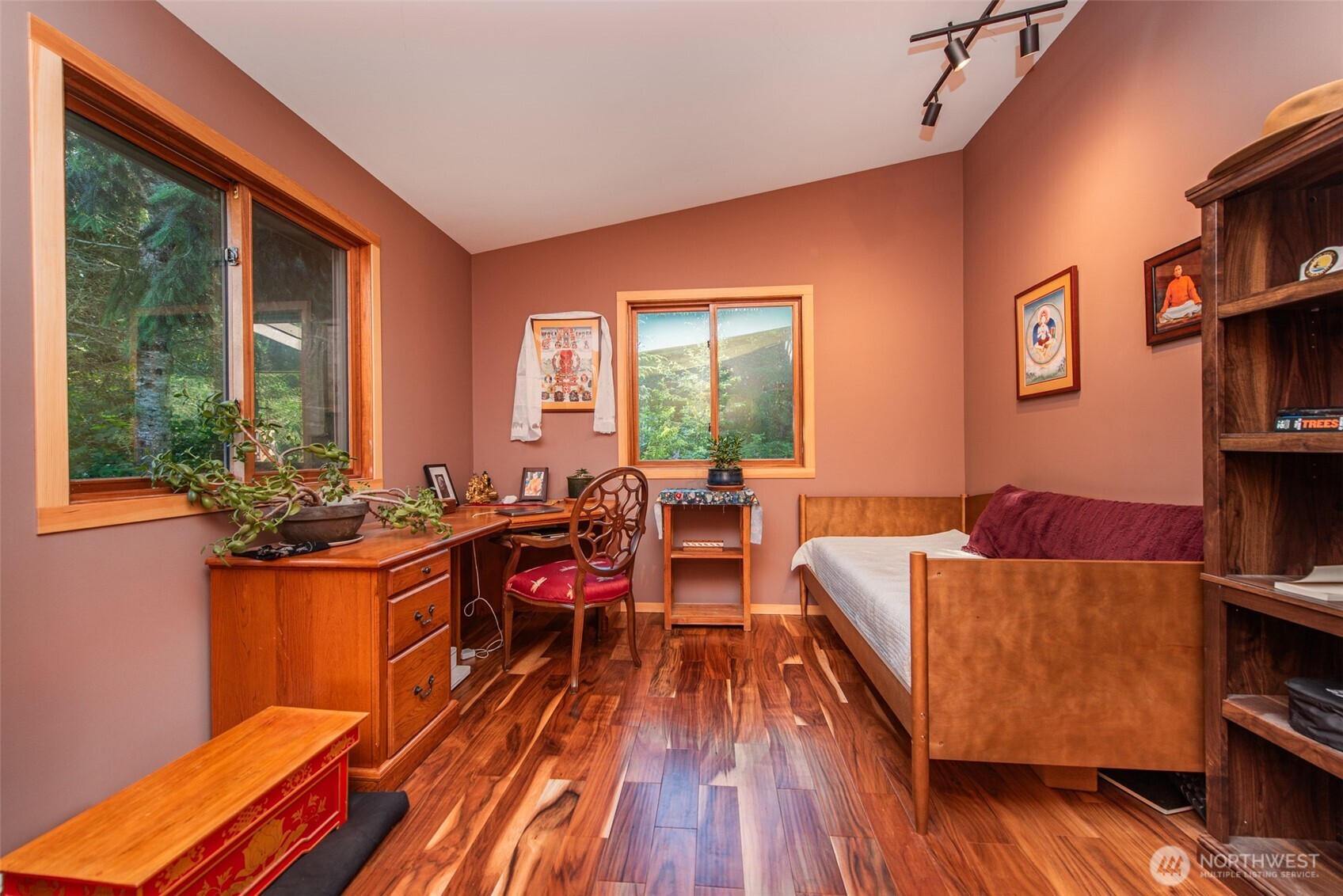 1833 Eaglemount Road Property Photo 19