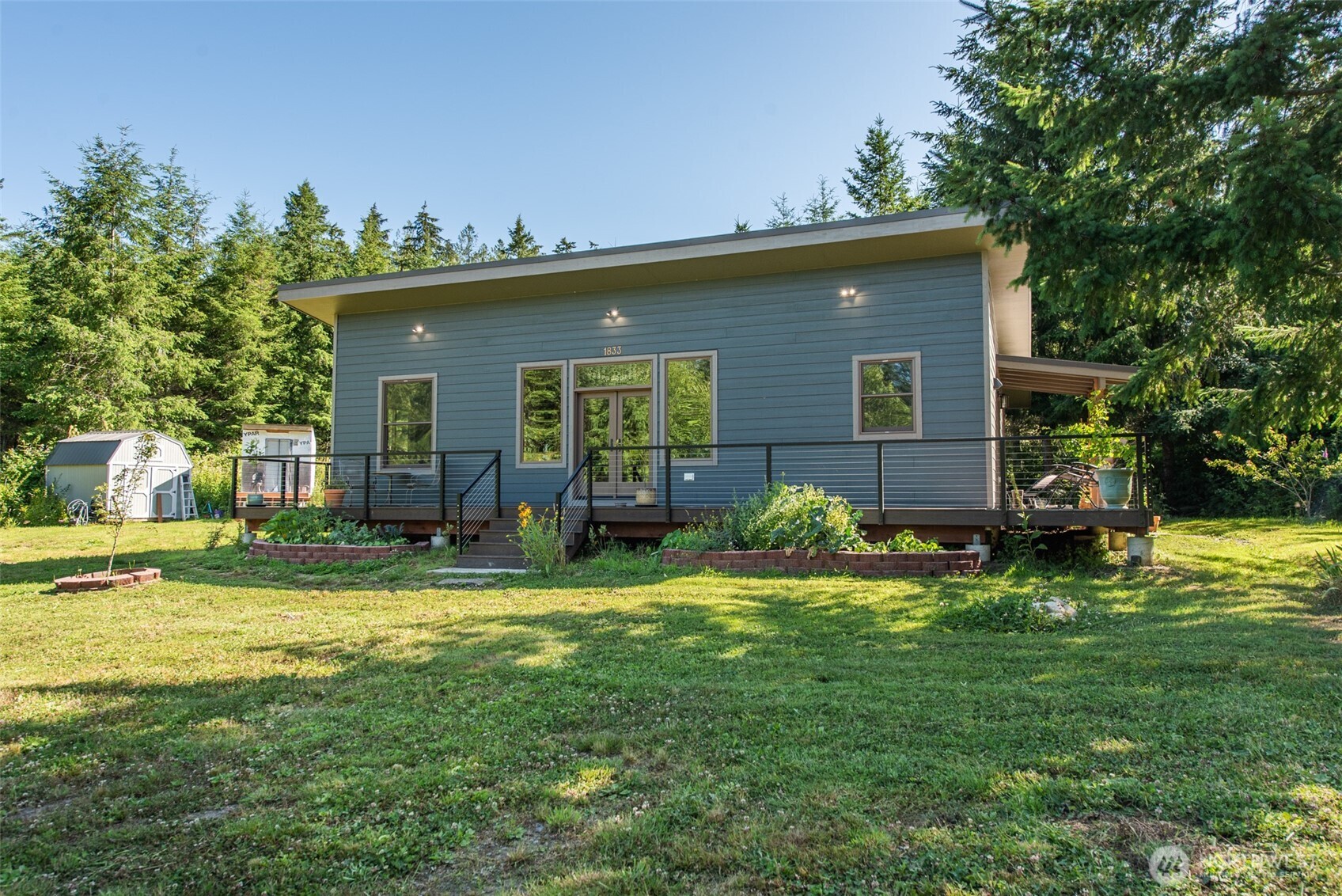 1833 Eaglemount Road Property Photo 33