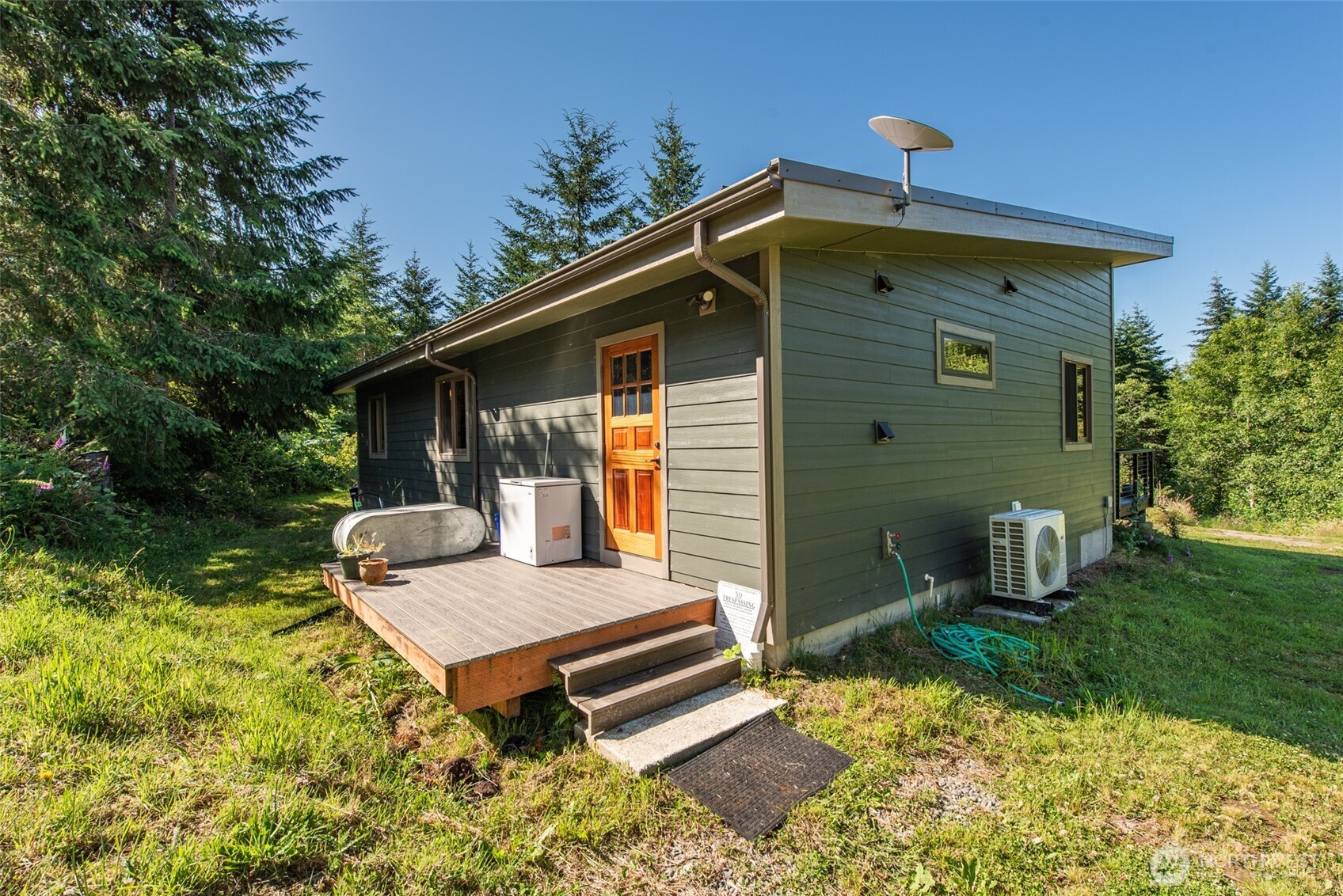 1833 Eaglemount Road Property Photo 34