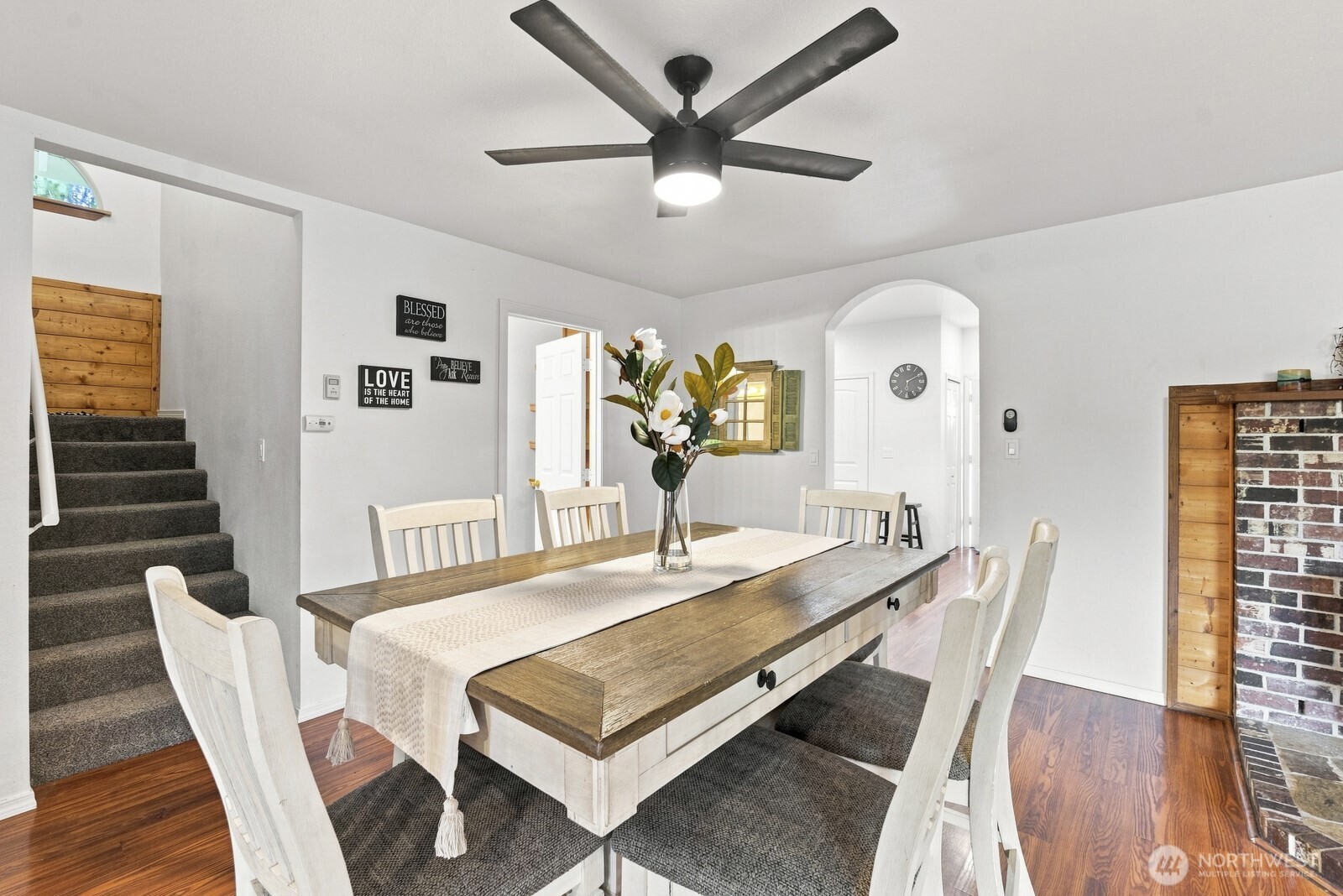 108 Sw Campbell Street Property Photo 13