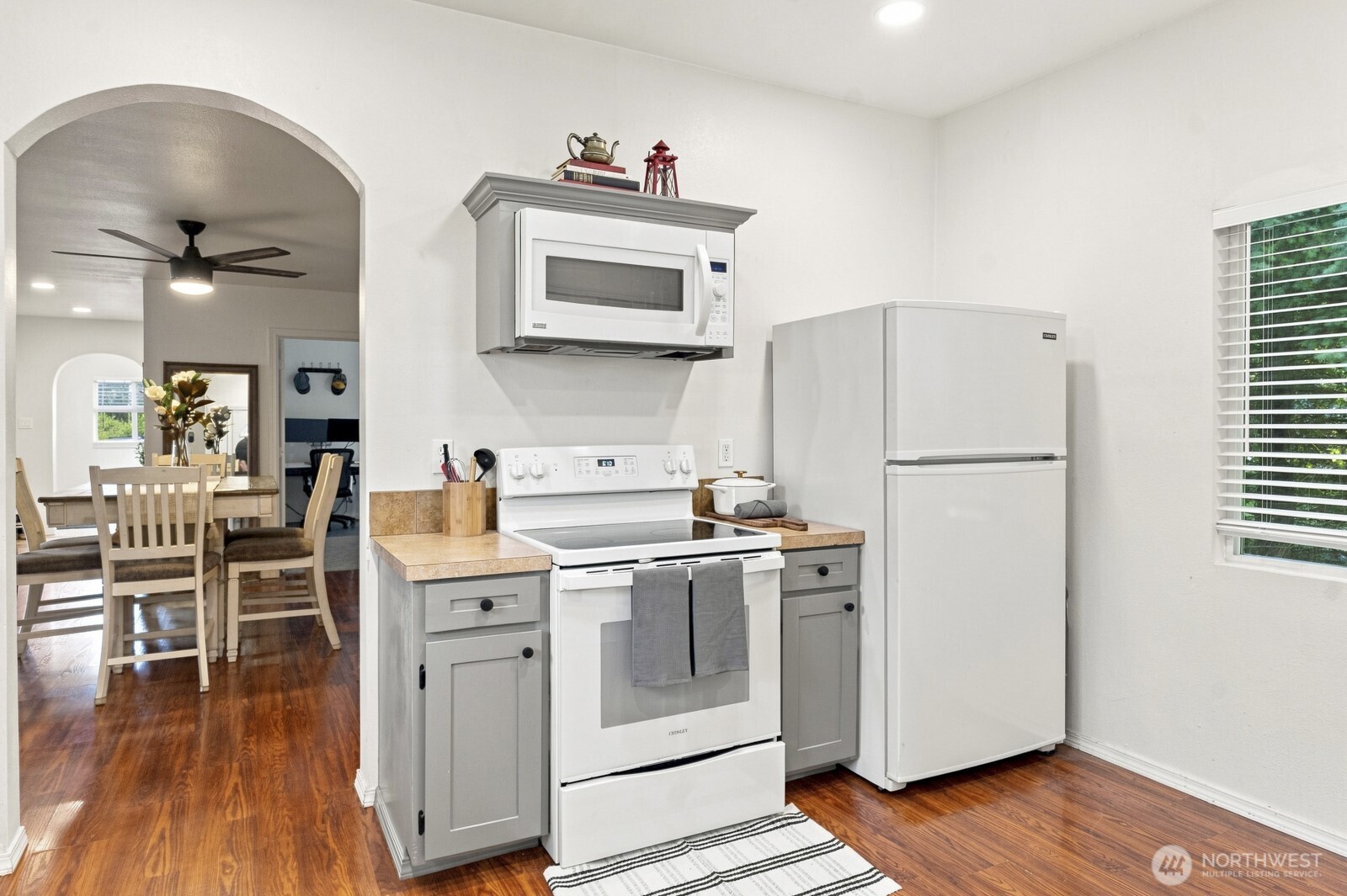 108 Sw Campbell Street Property Photo 18