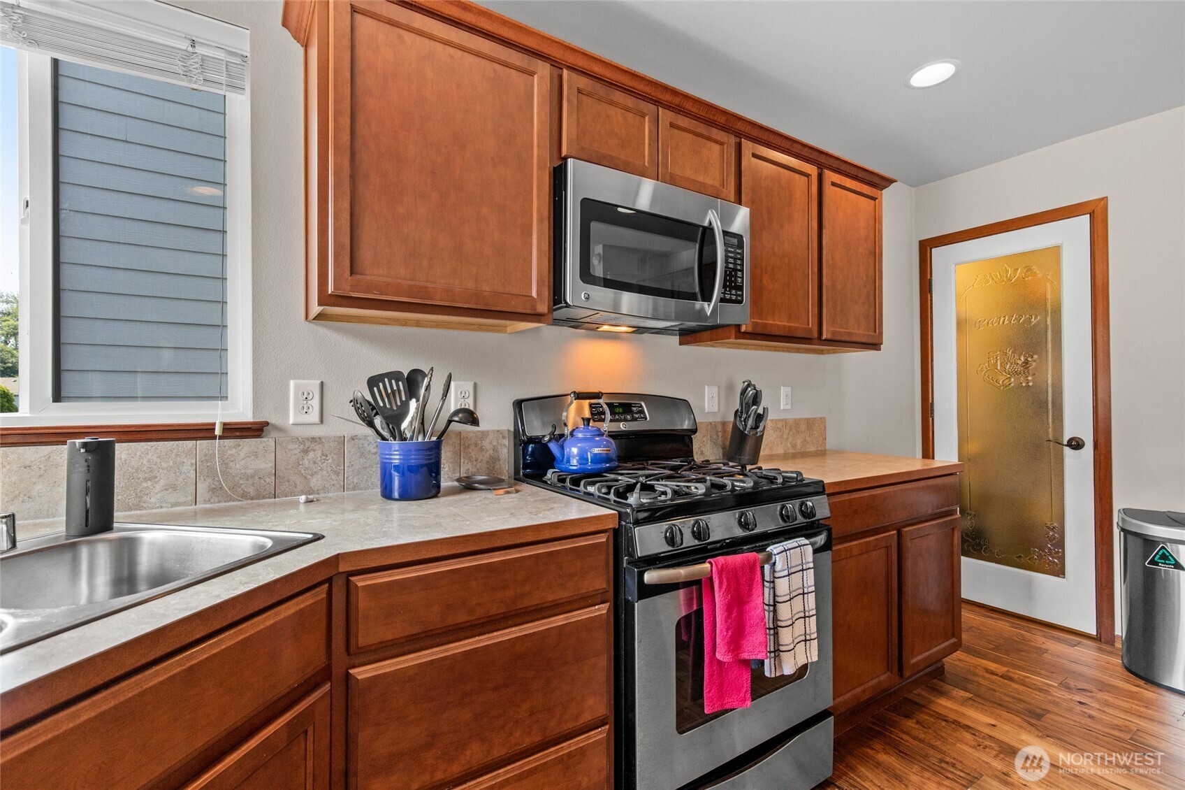 1126 144th Place Property Photo 8