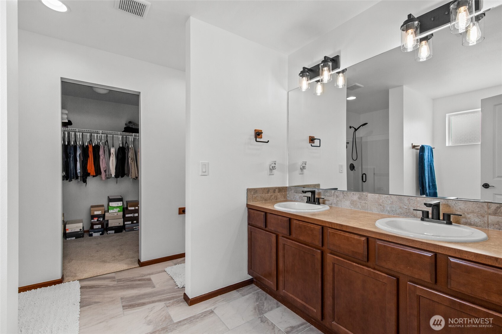 1126 144th Place Property Photo 15