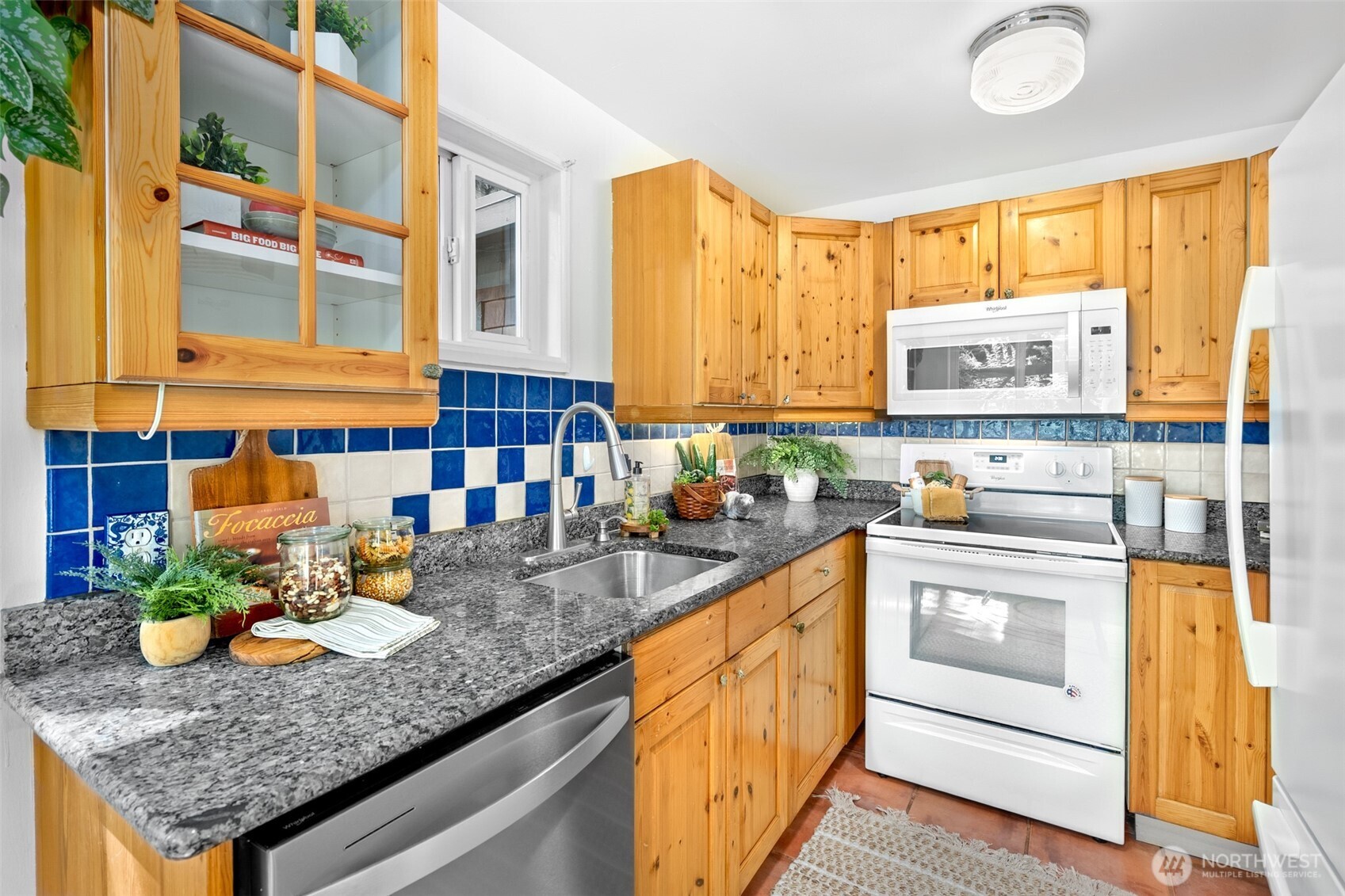 8921 188th Street Property Photo 6