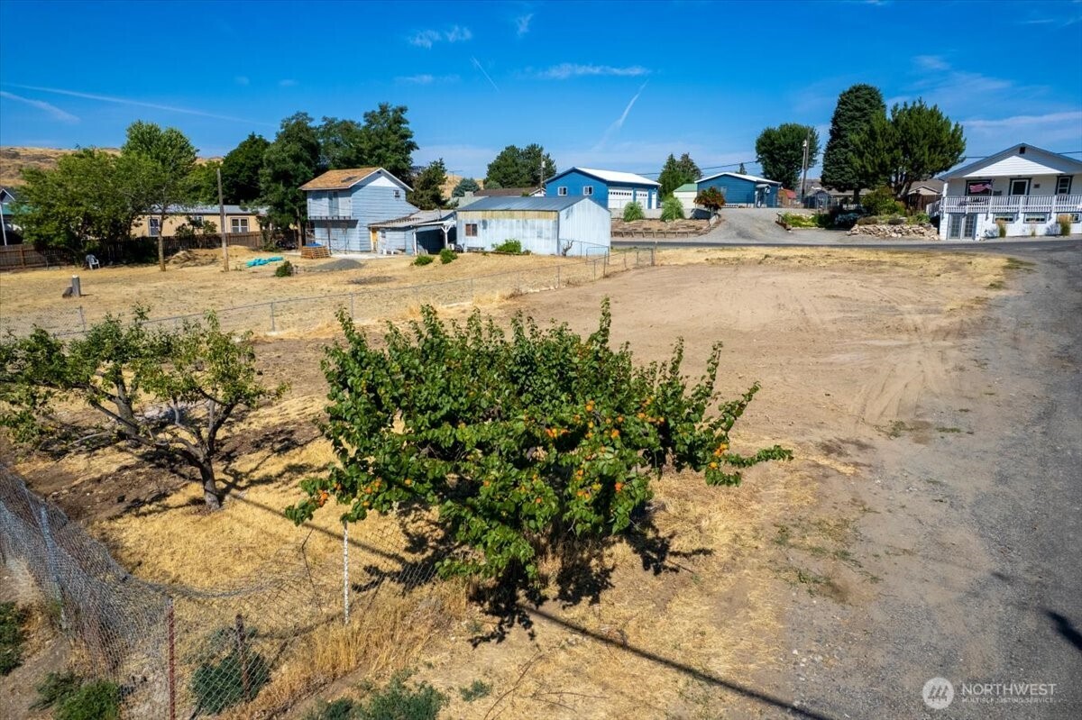 202 W Kelso Avenue Property Photo 7