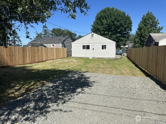 210 24th Avenue Property Photo 19