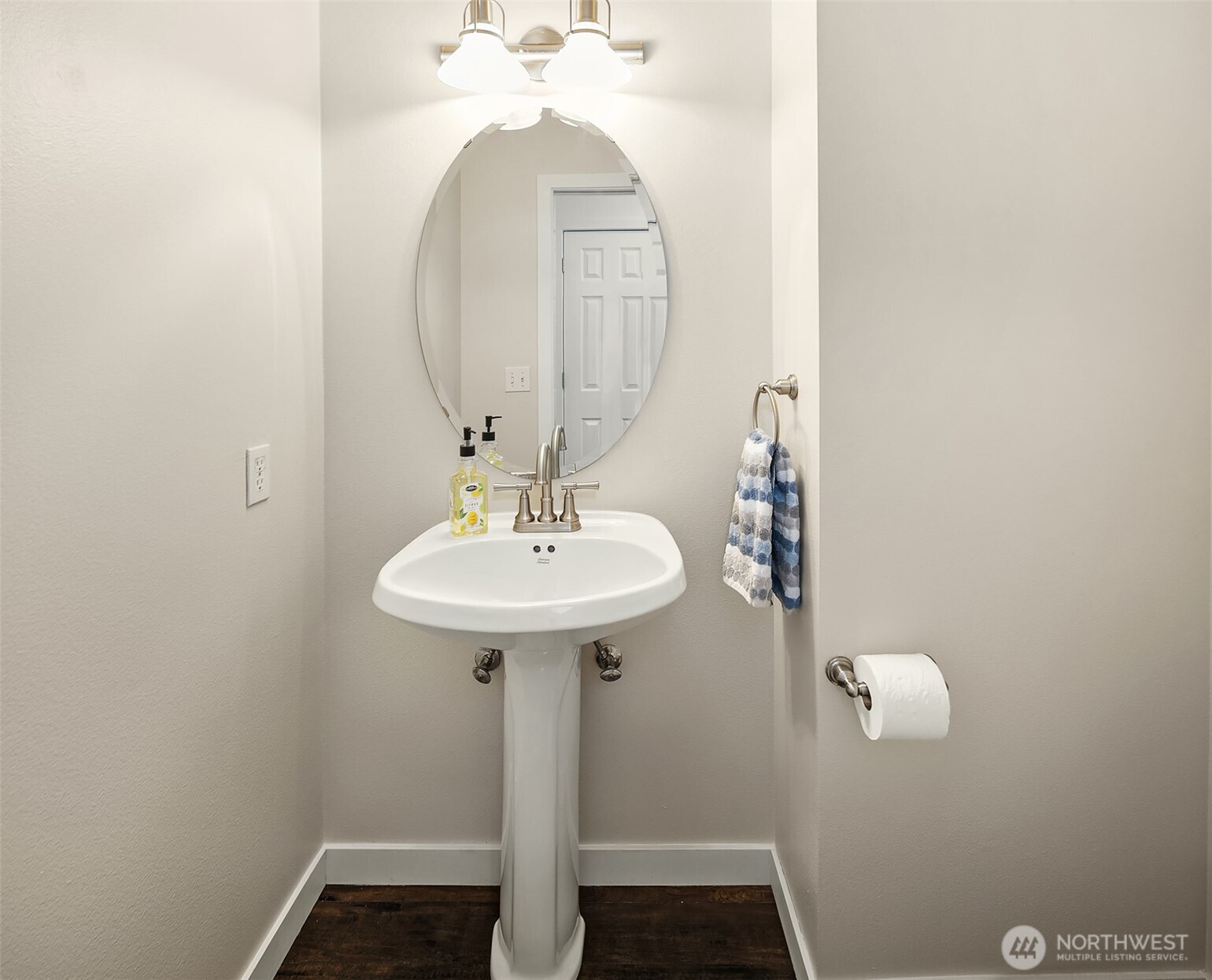 26524 Ne Anderson Street Property Photo 6