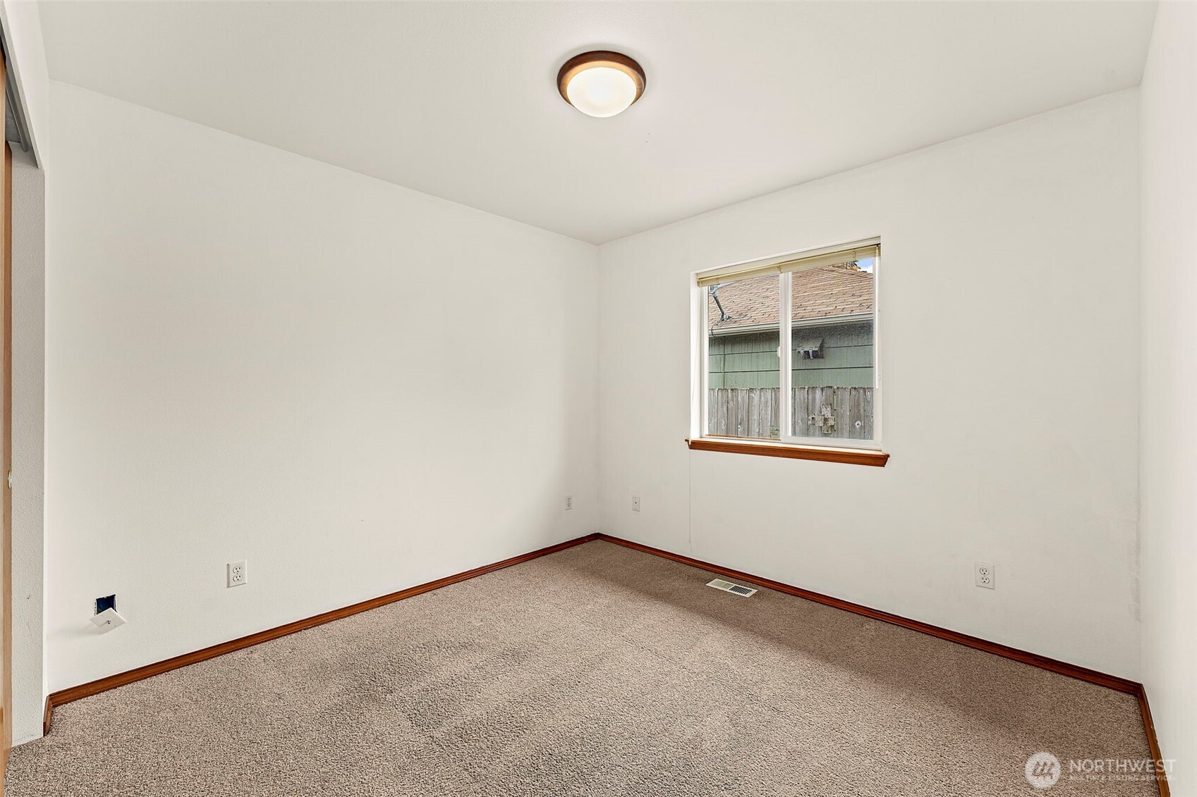 628 S 117th Street Property Photo 22