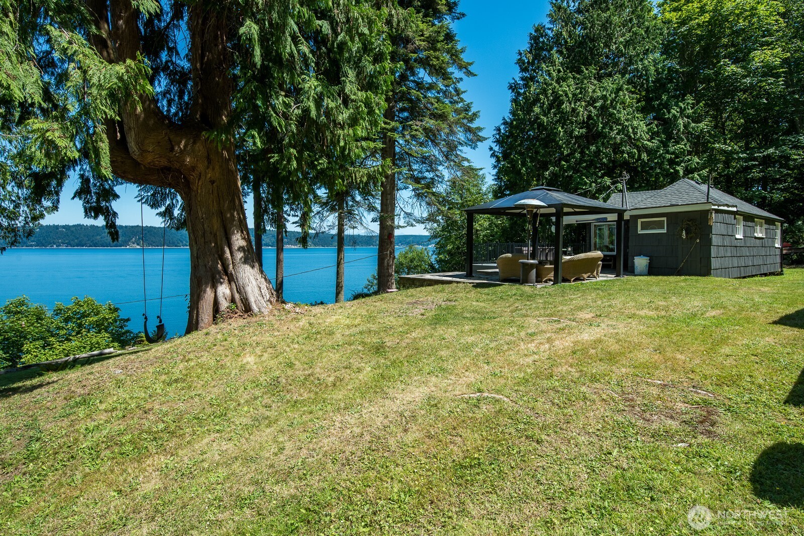 3365 Shoreline Drive Property Photo 32