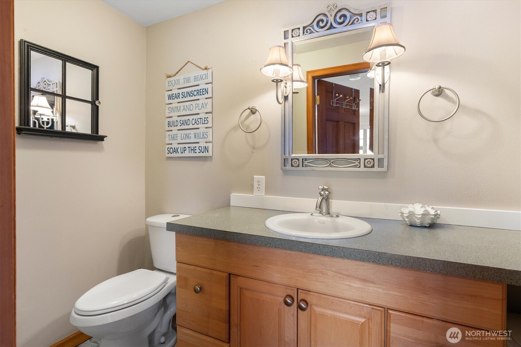 9946 Johnson Point Road Property Photo 14