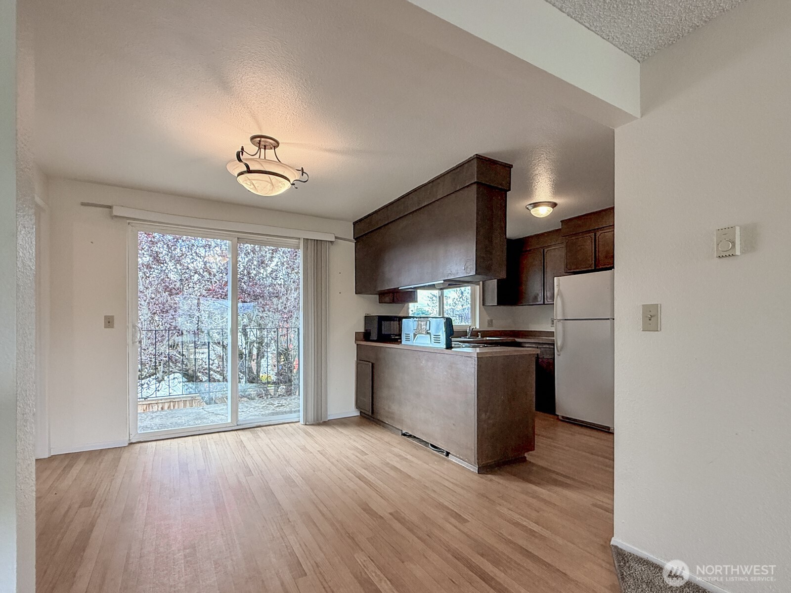 136 Mckean Court Property Photo 5