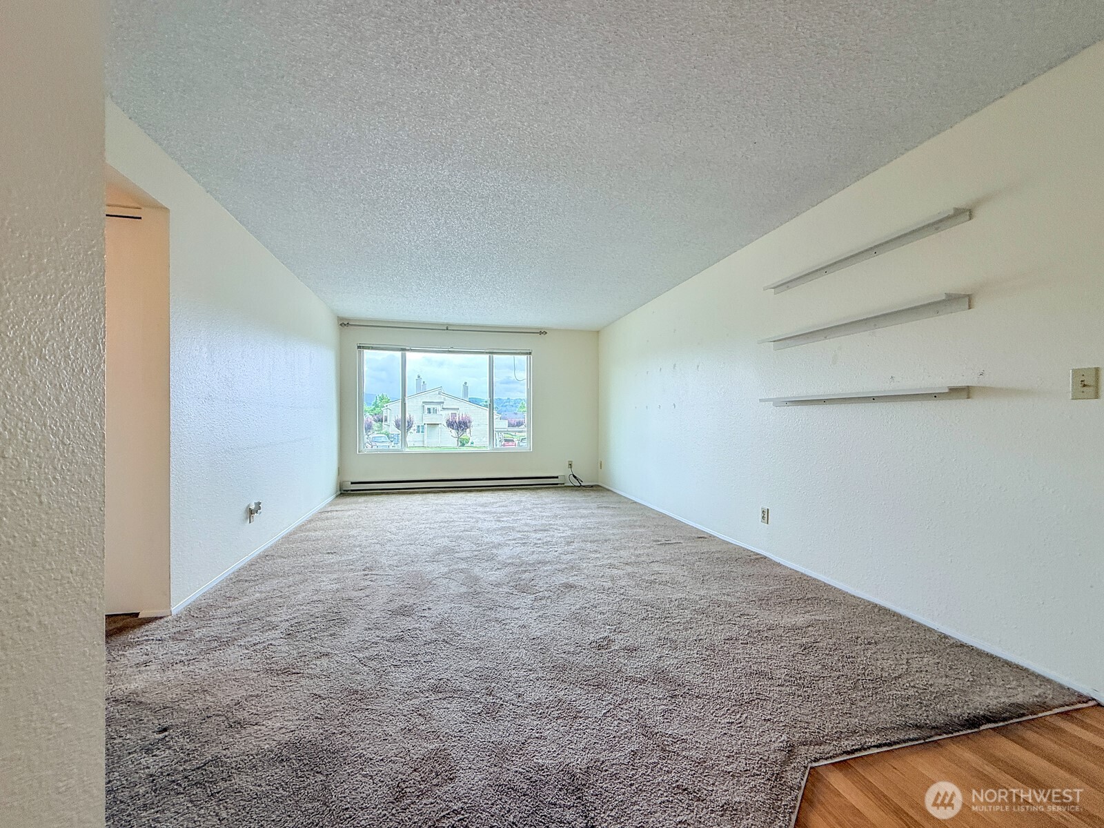 136 Mckean Court Property Photo 7