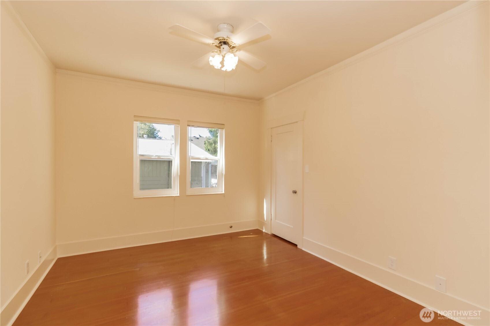 617 Burnett Avenue Property Photo 26