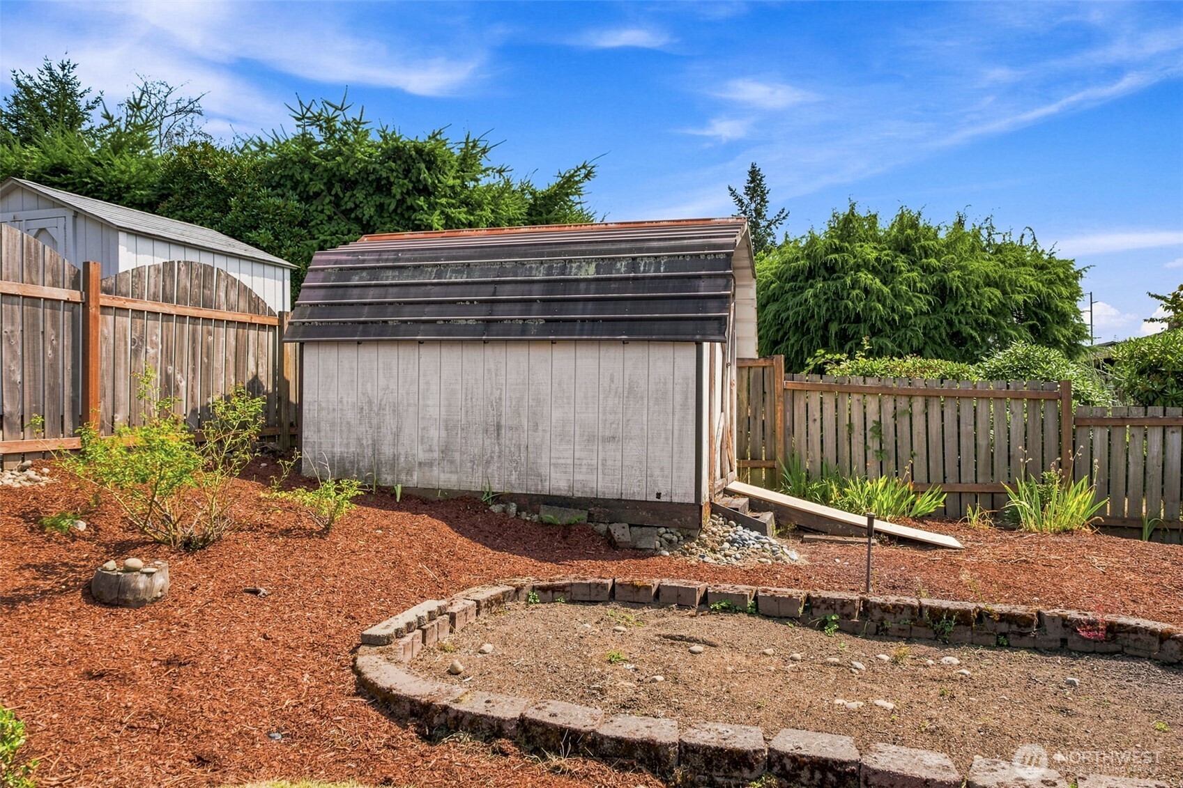 1729 S Jackson Avenue Property Photo 24